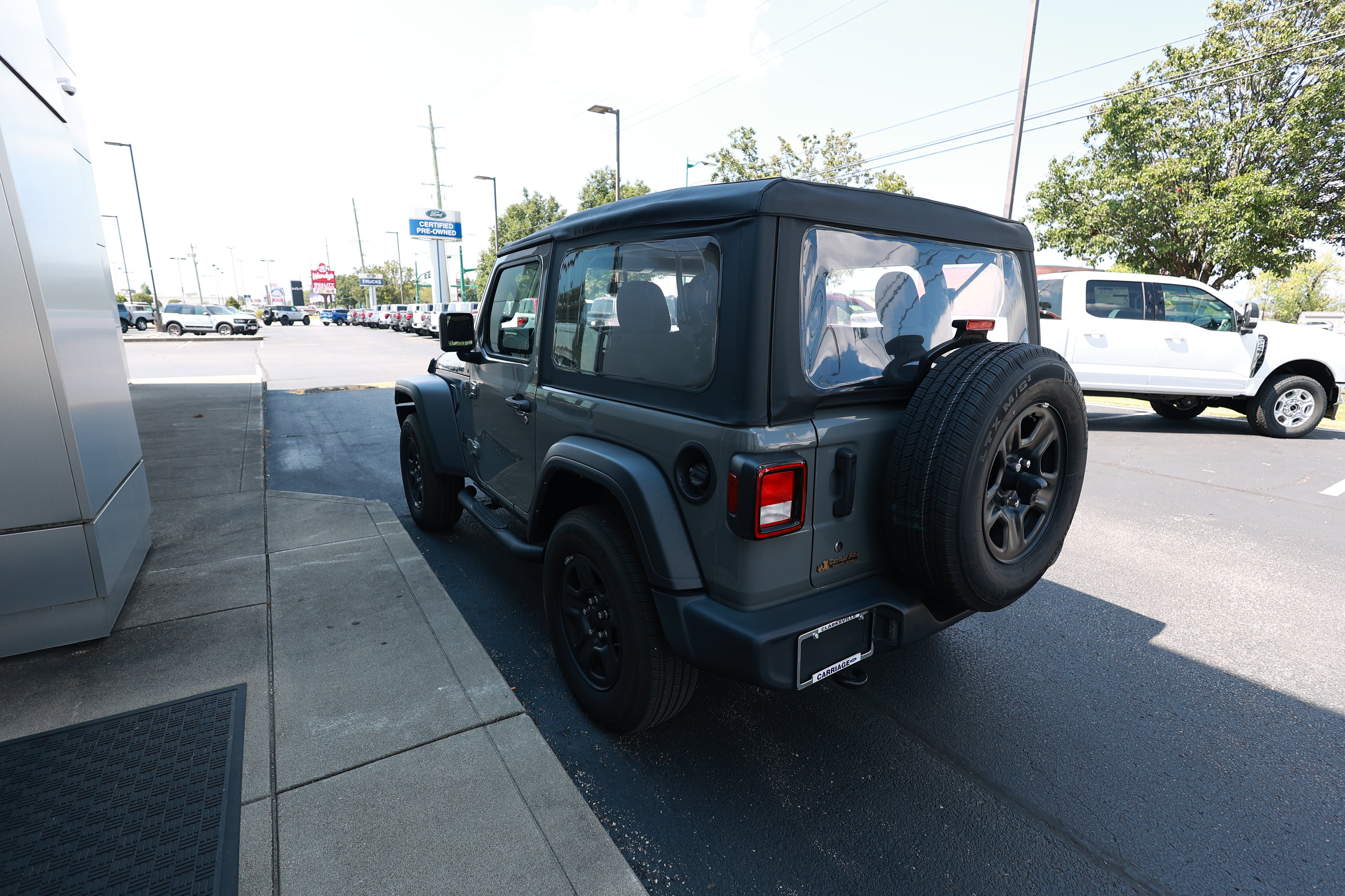 2023 Jeep Wrangler Sport