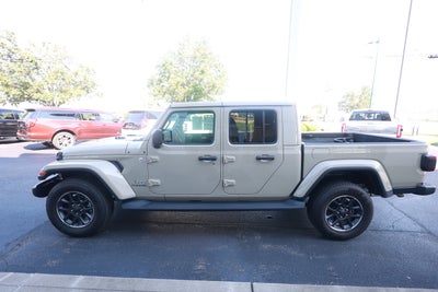 2022 Jeep Gladiator Overland