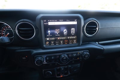 2022 Jeep Gladiator Overland