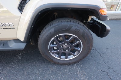 2022 Jeep Gladiator Overland