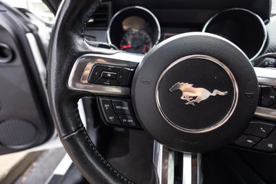 2017 Ford Mustang V6