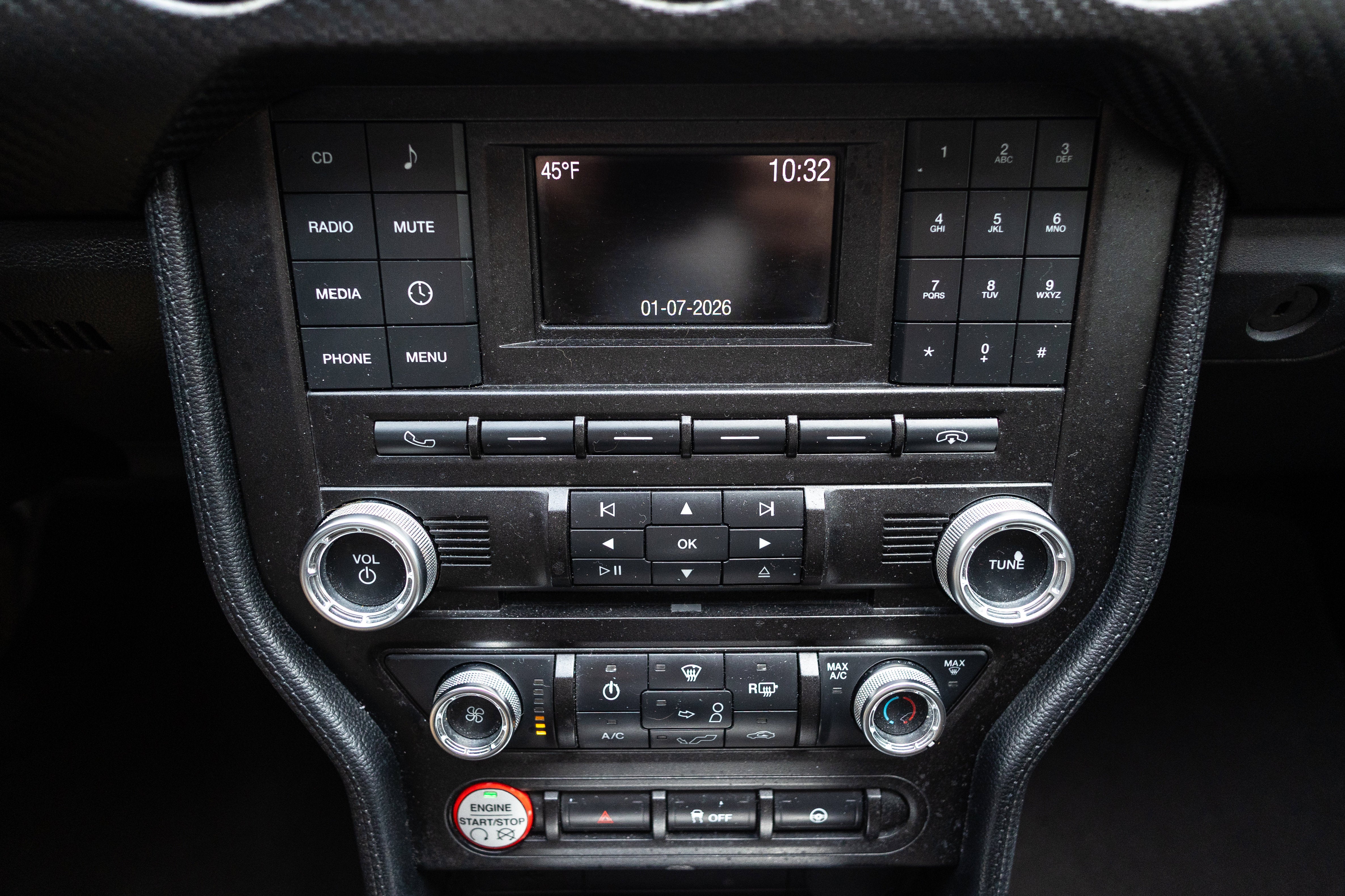 2017 Ford Mustang V6