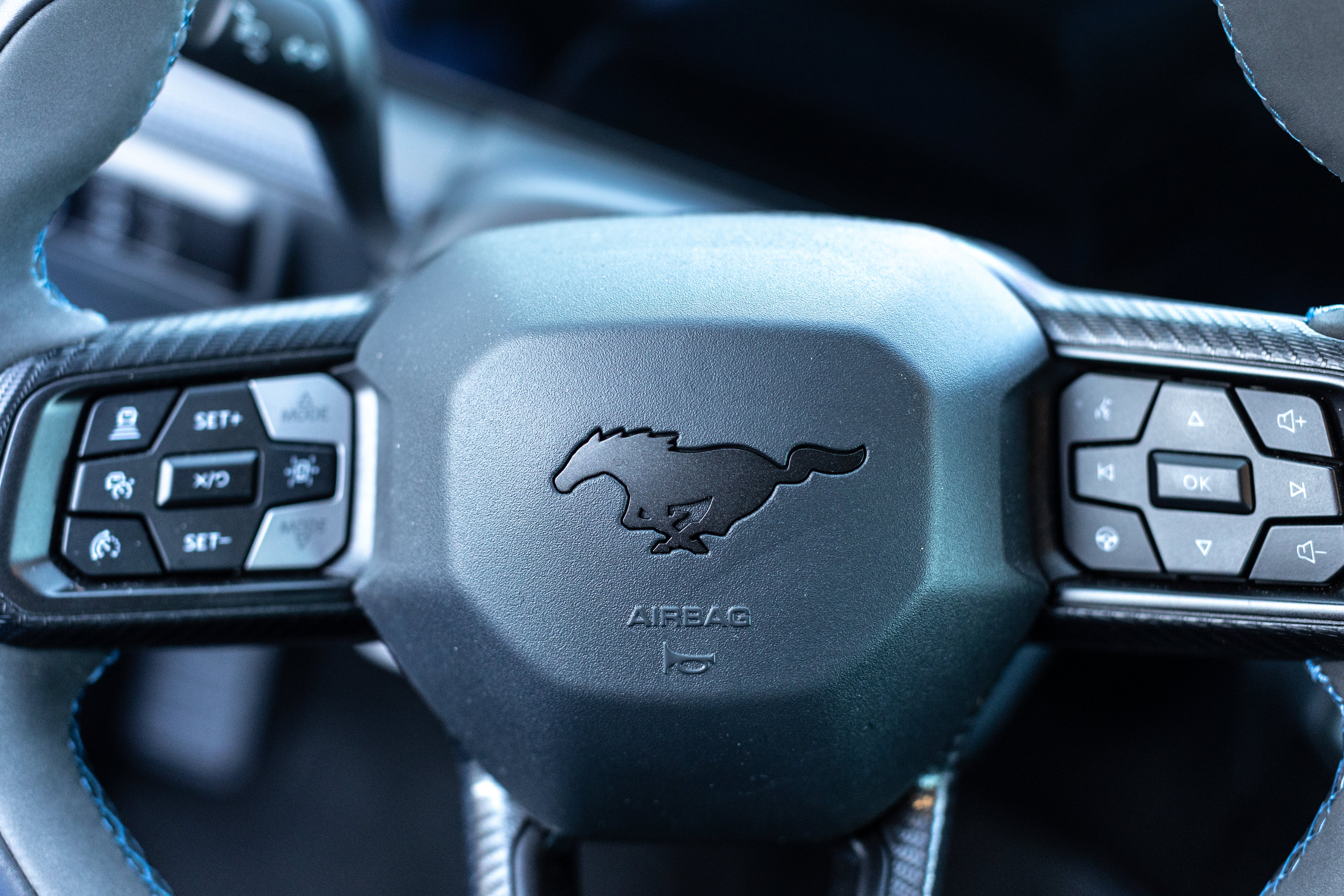 2025 Ford Mustang Dark Horse