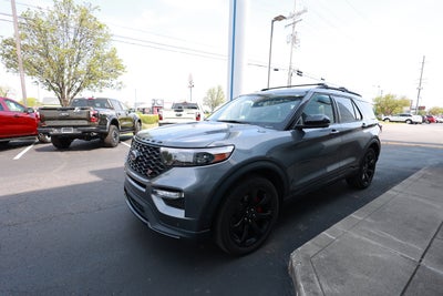 2022 Ford Explorer ST