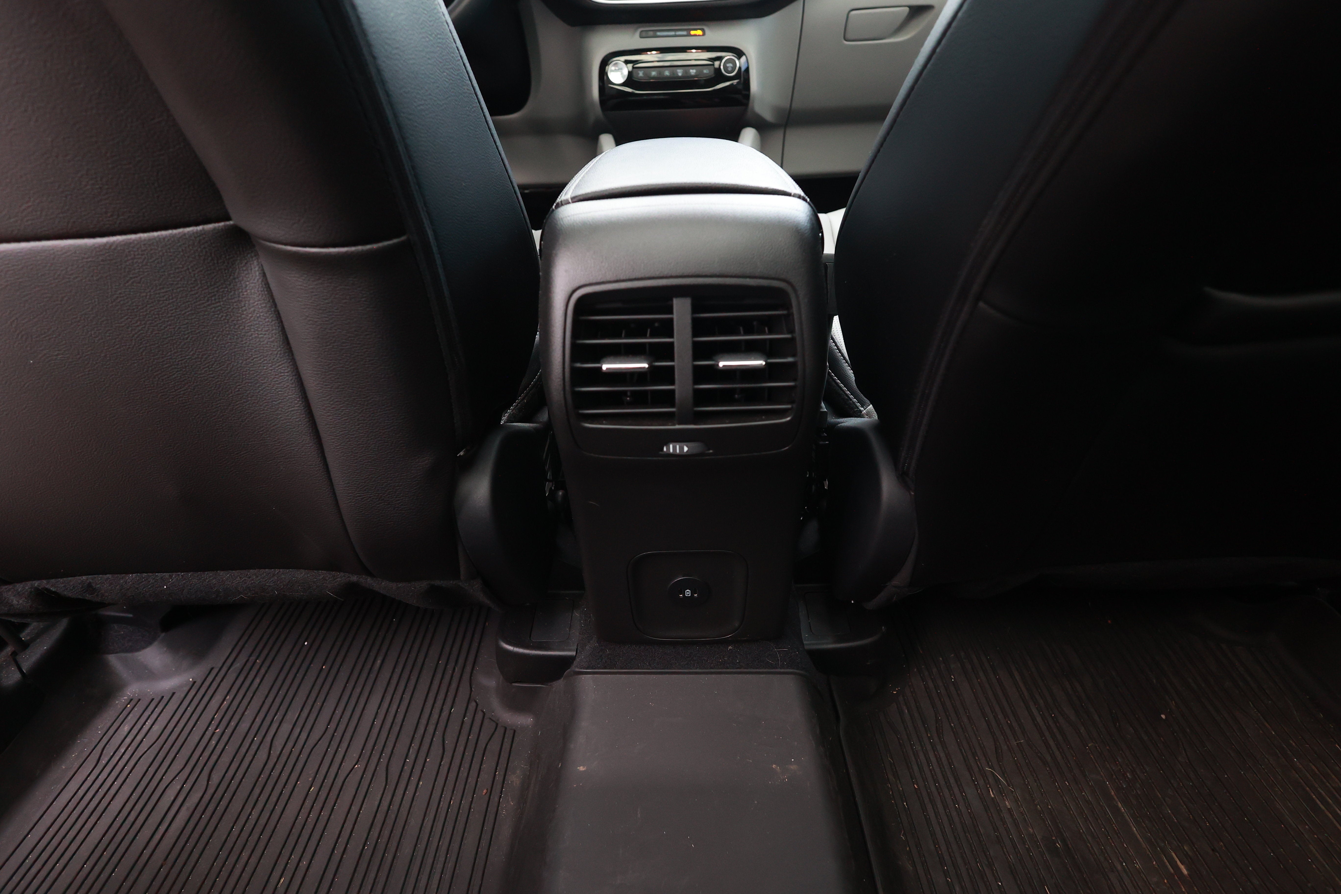 2026 Ford Escape Platinum