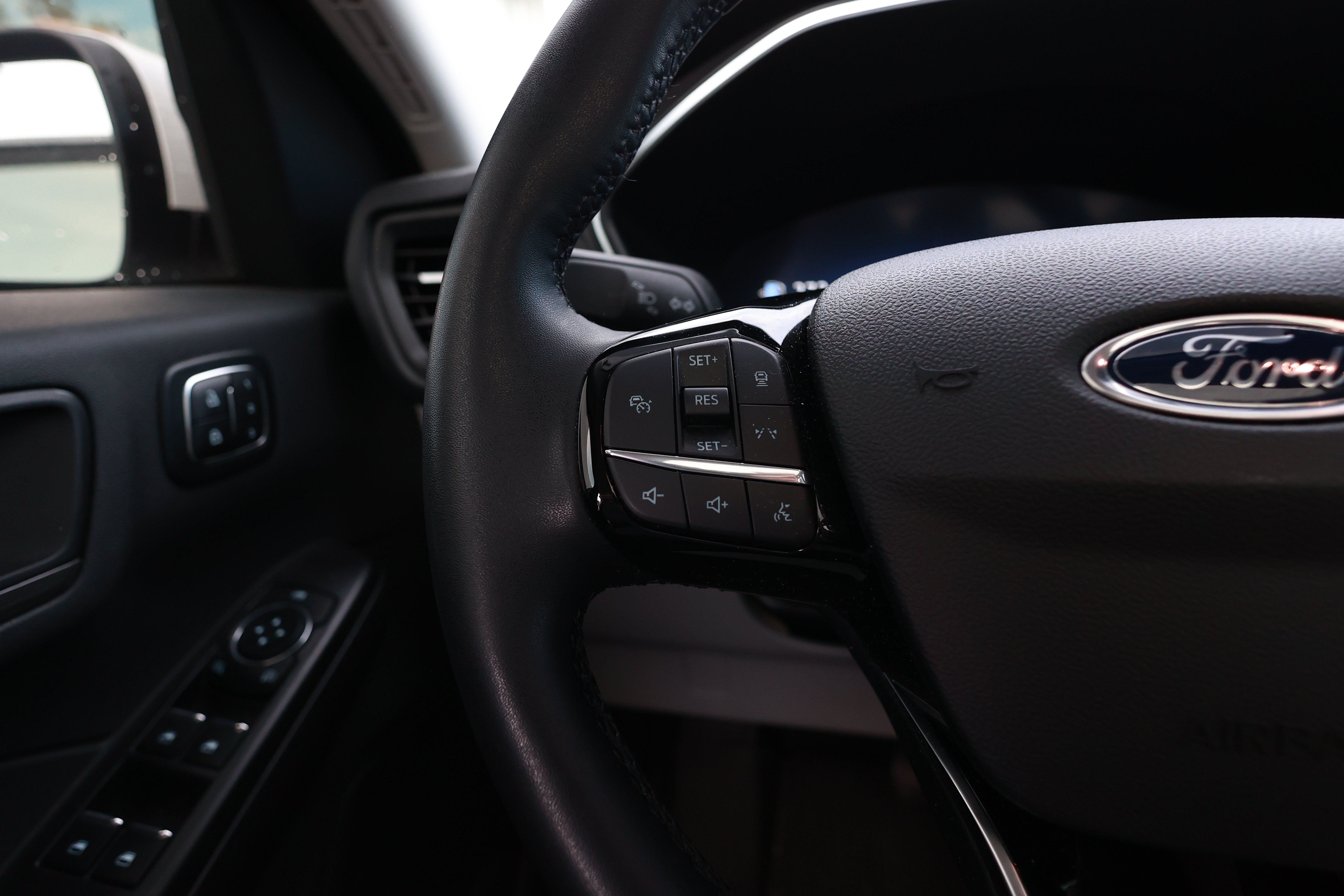 2026 Ford Escape Platinum