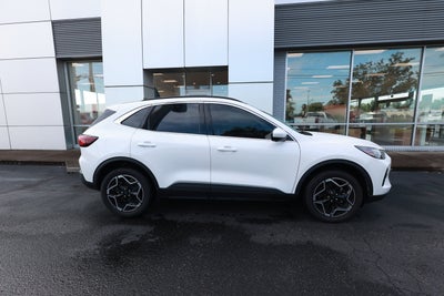 2026 Ford Escape Platinum