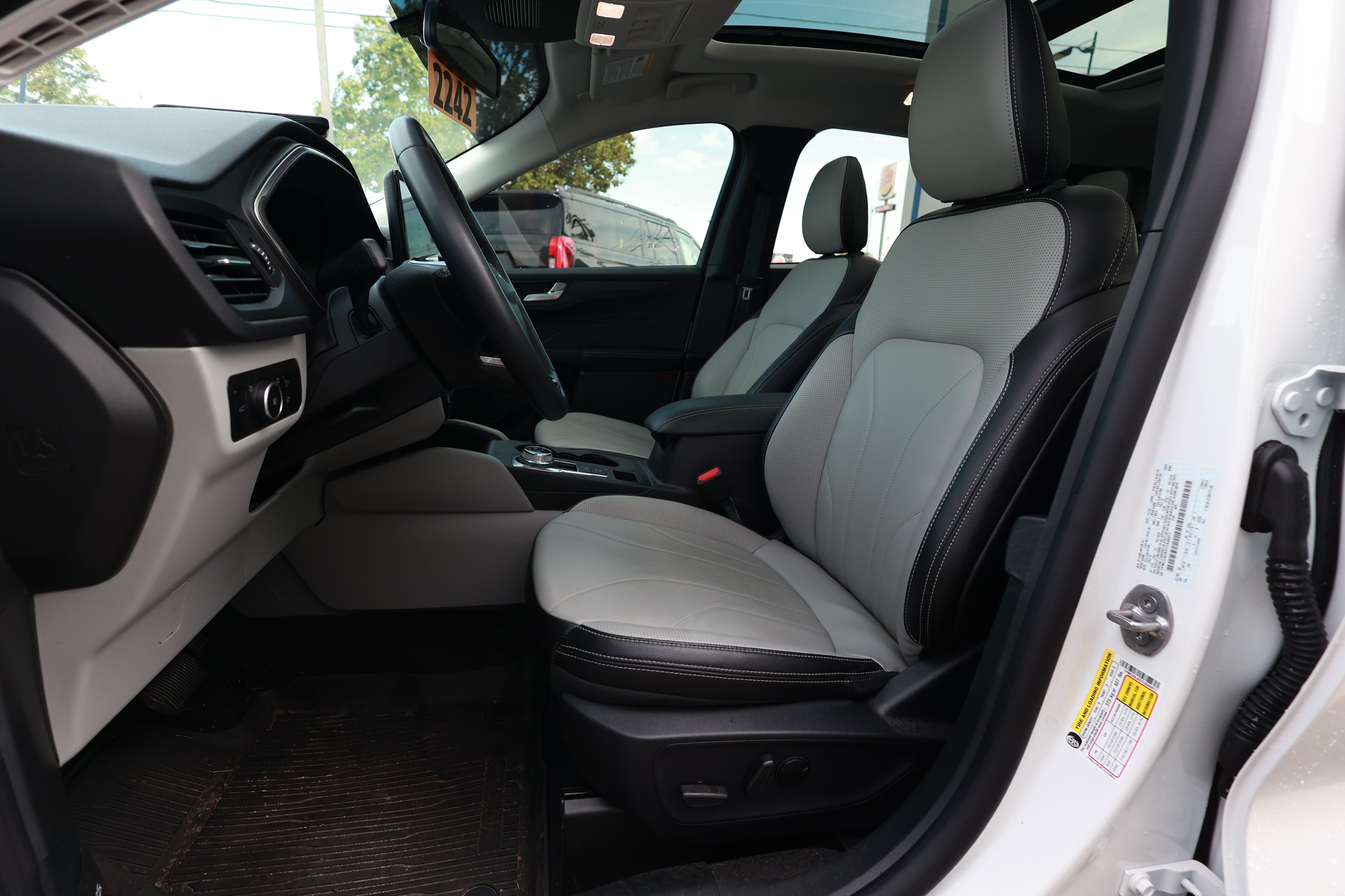 2026 Ford Escape Platinum