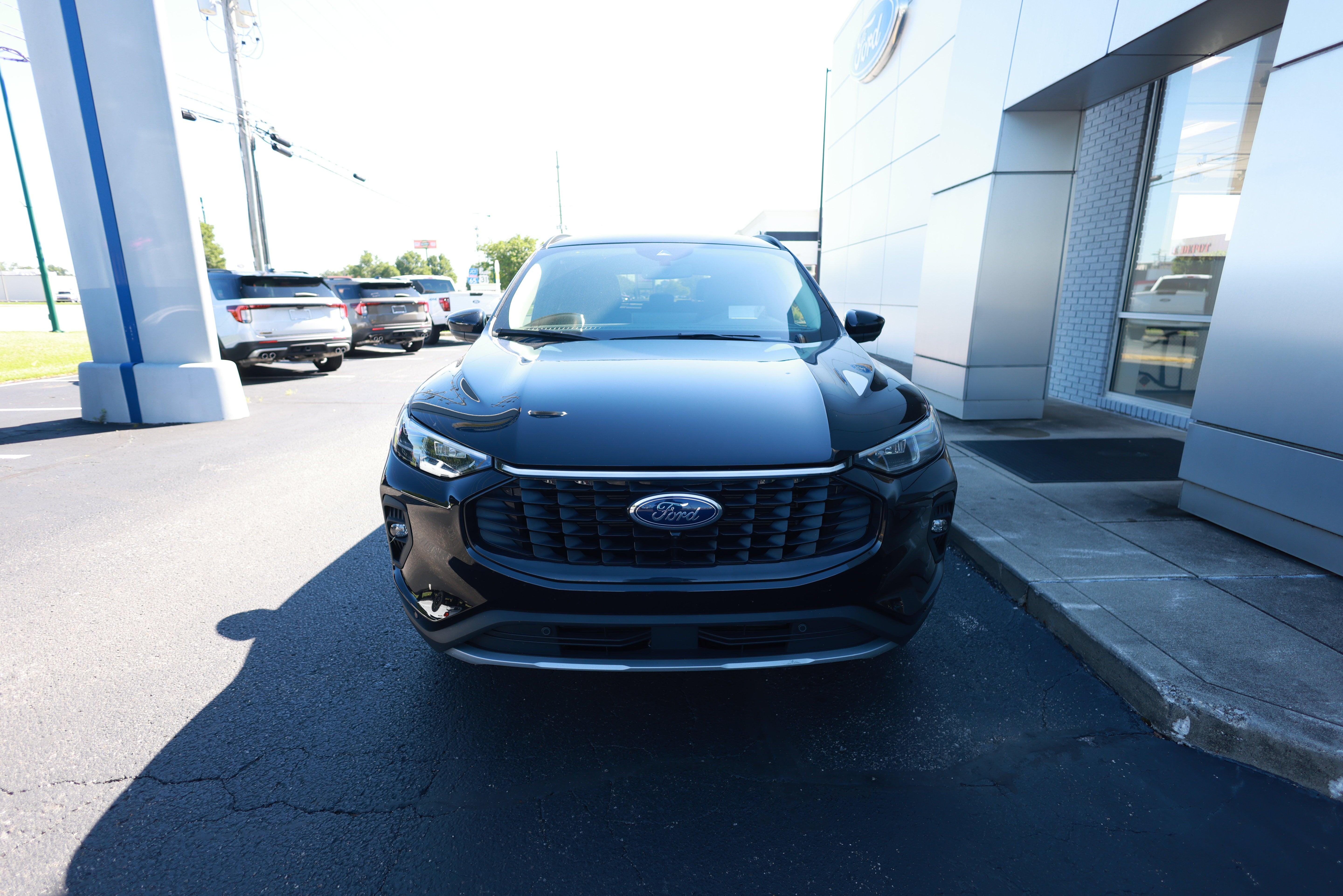 2025 Ford Escape Platinum