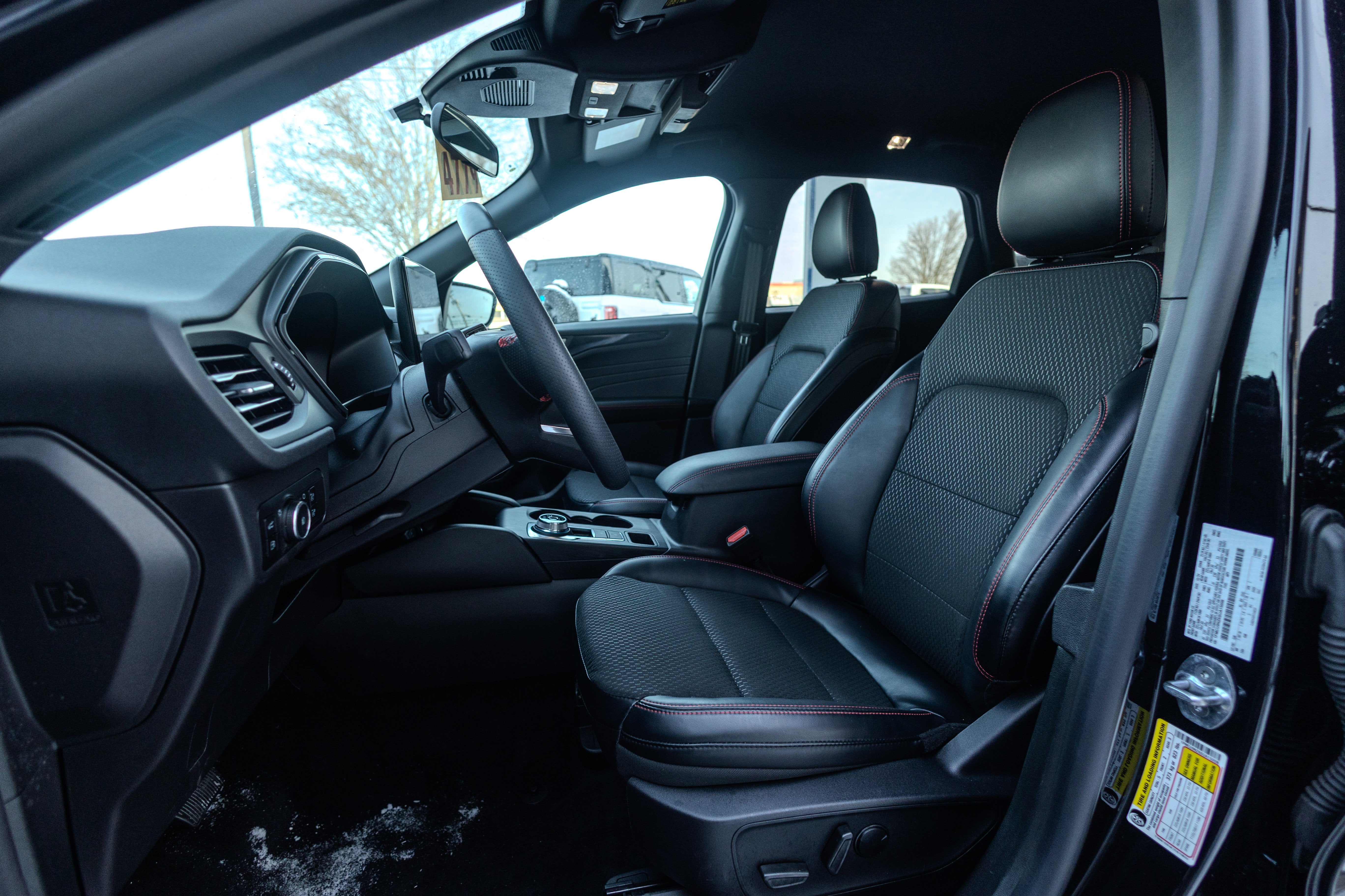 2025 Ford Escape ST-Line Select