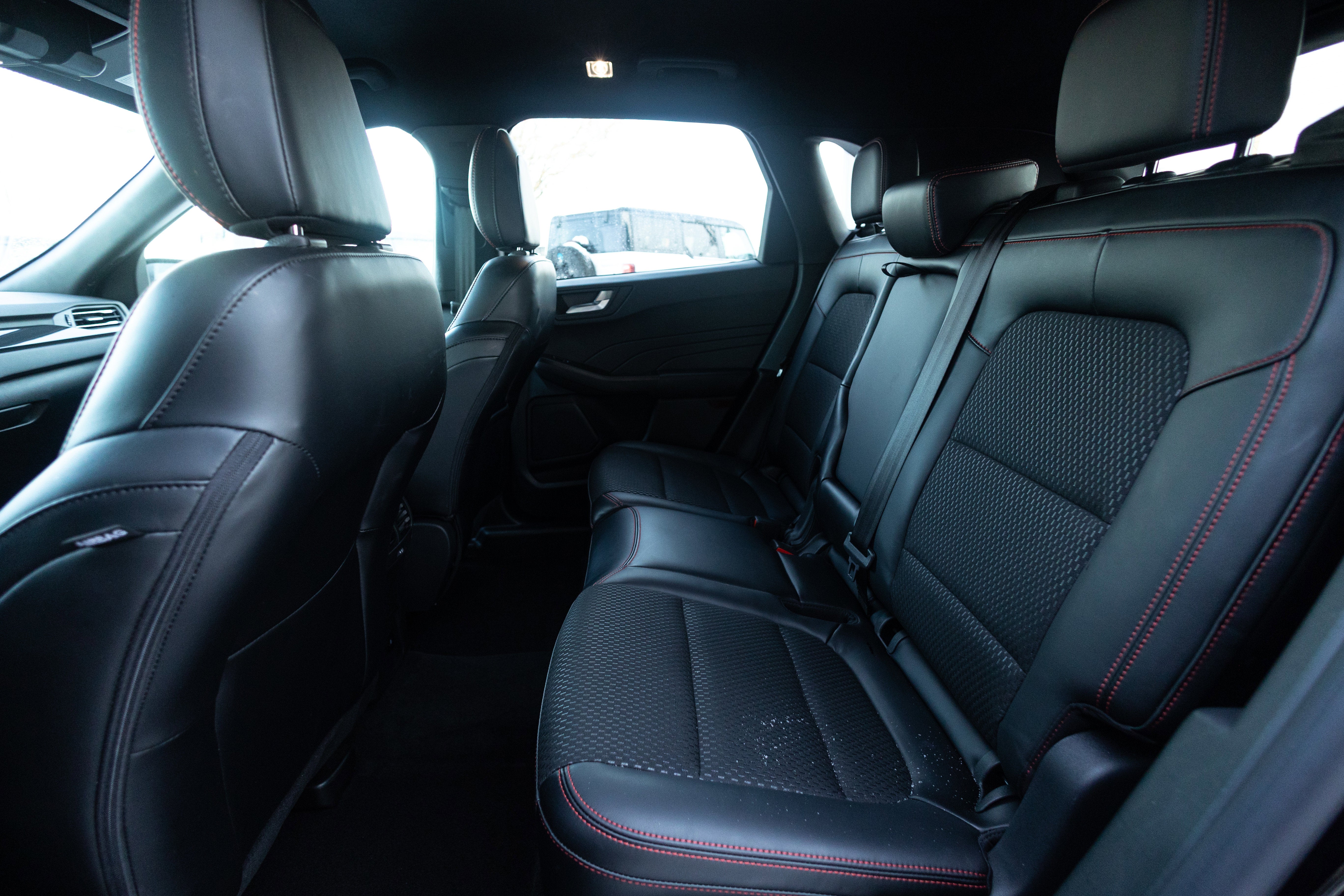 2025 Ford Escape ST-Line Select