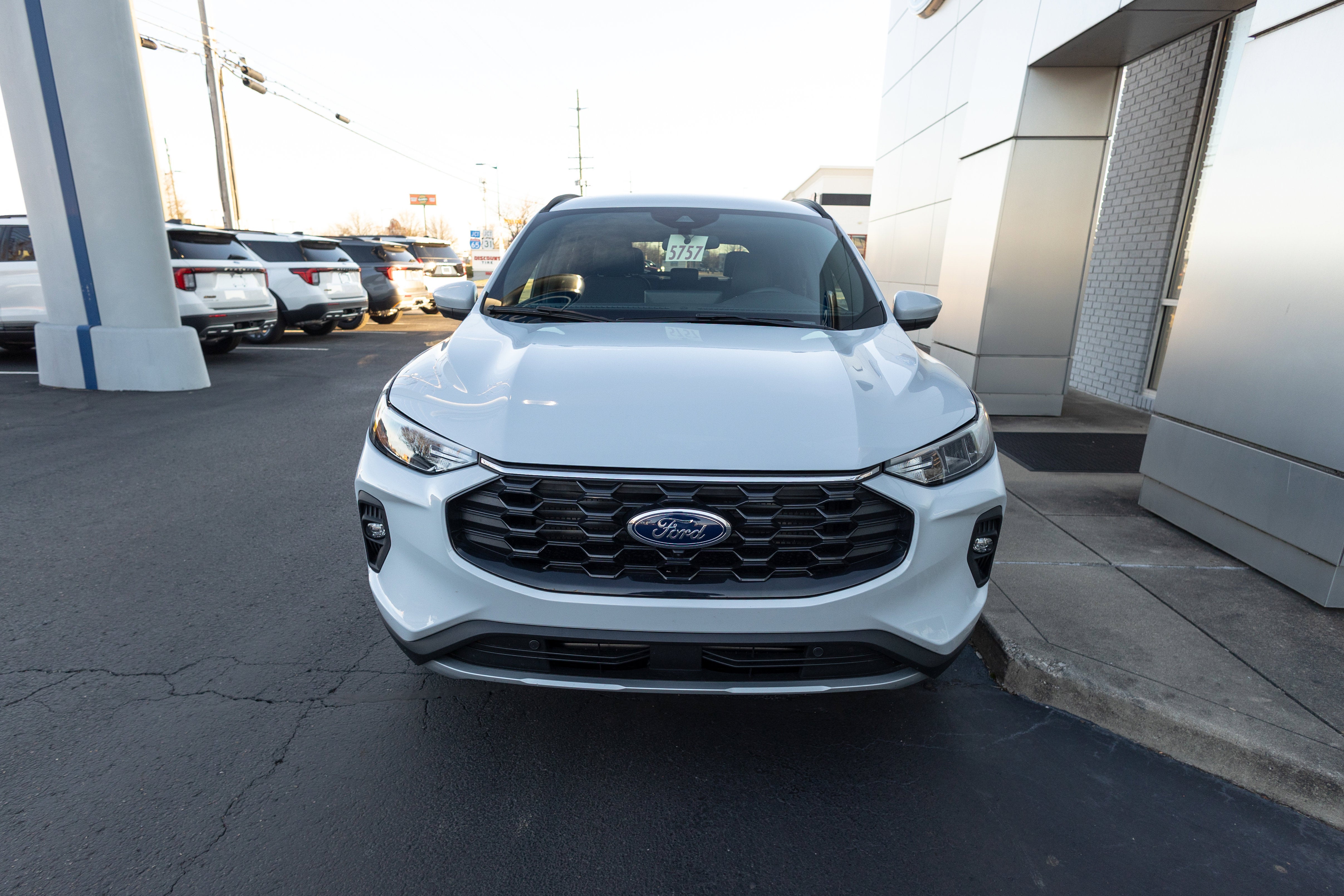 2025 Ford Escape ST-Line Select