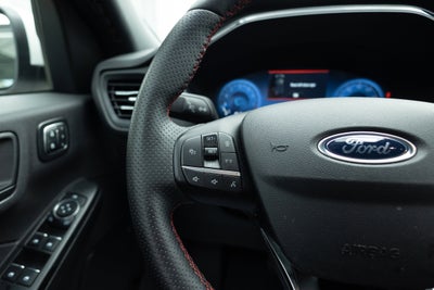2025 Ford Escape ST-Line Elite