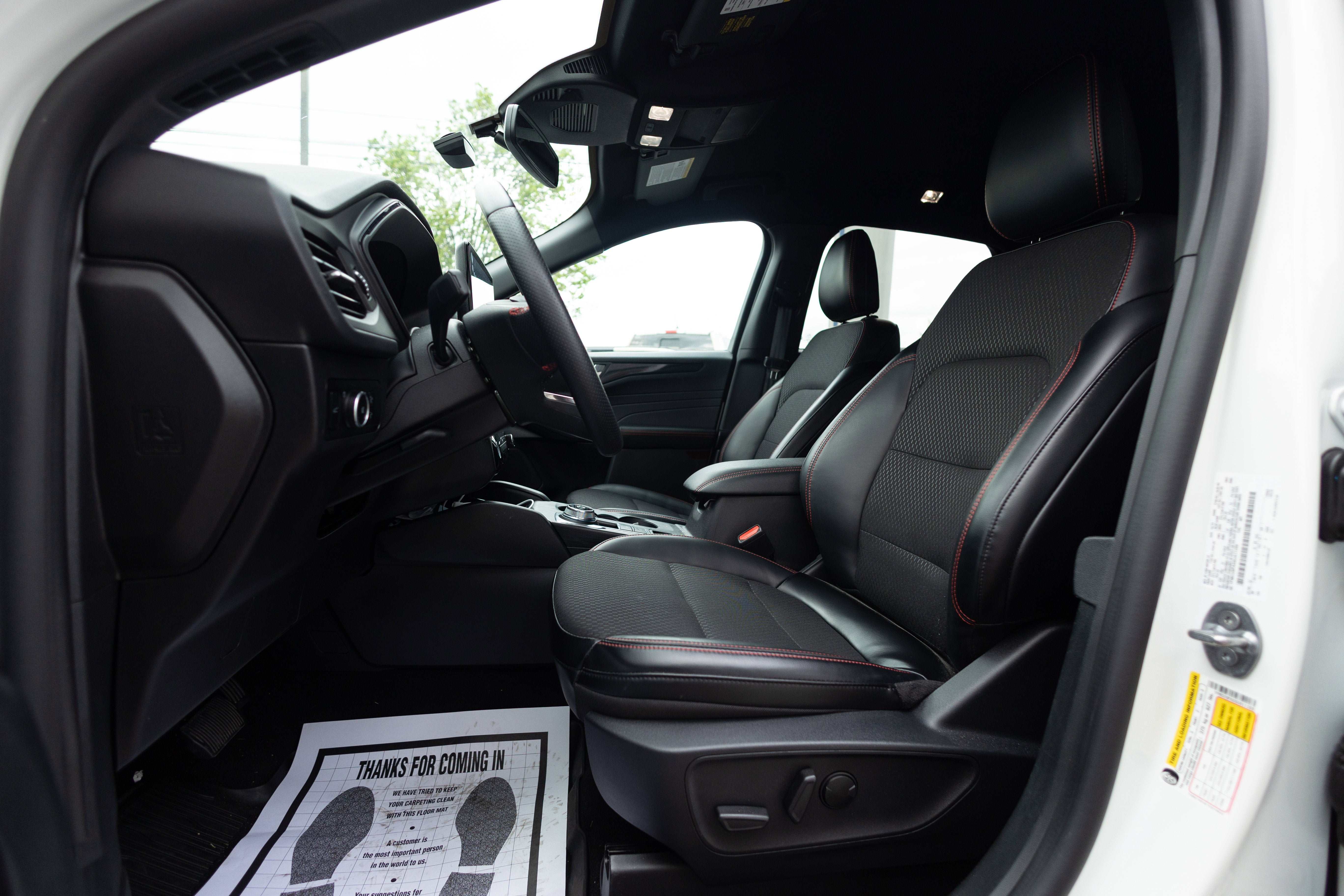 2025 Ford Escape ST-Line Elite