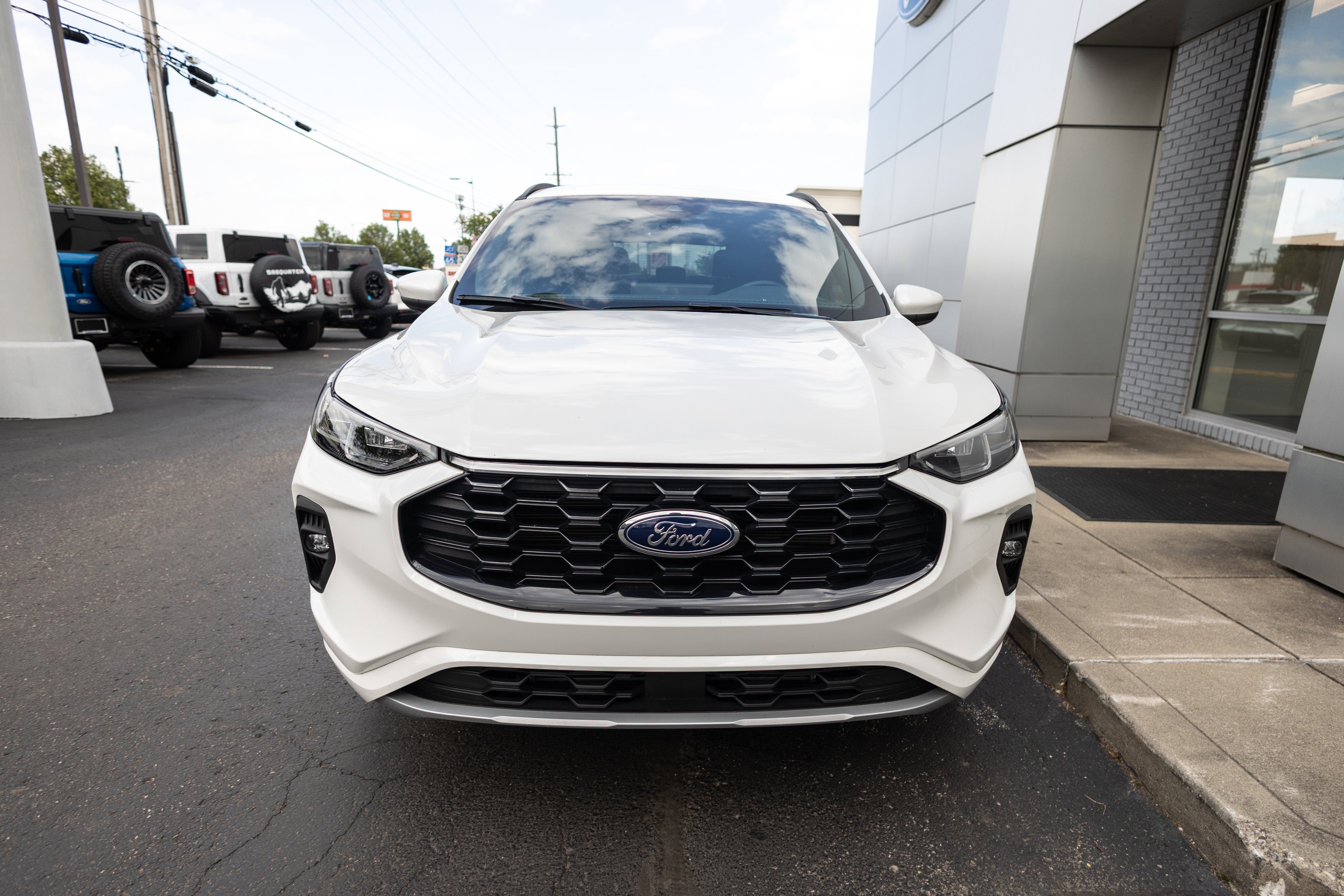 2025 Ford Escape ST-Line Elite