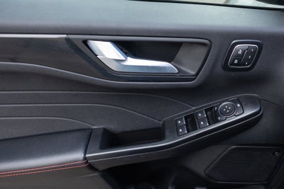 2025 Ford Escape ST-Line Elite