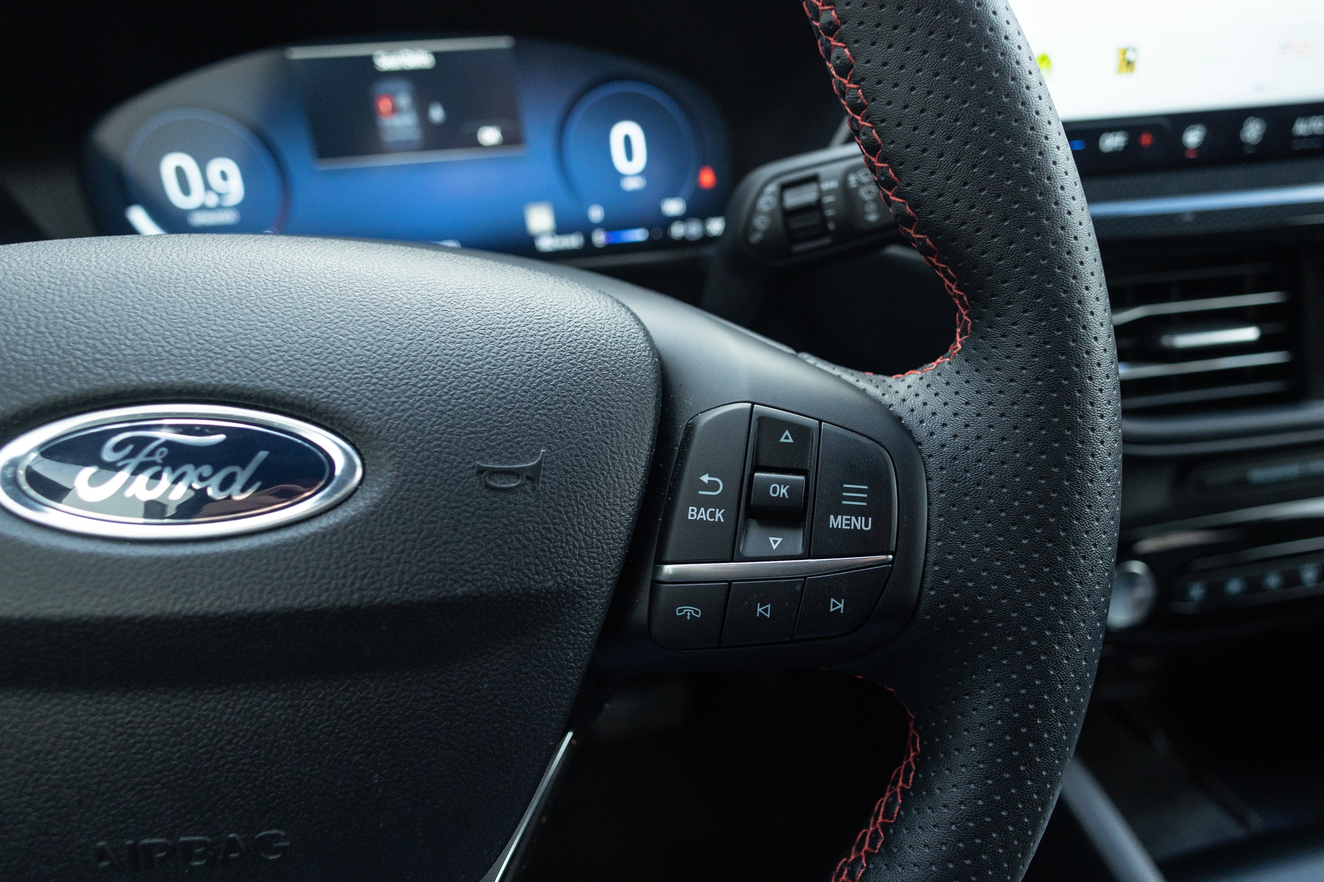 2025 Ford Escape ST-Line Elite