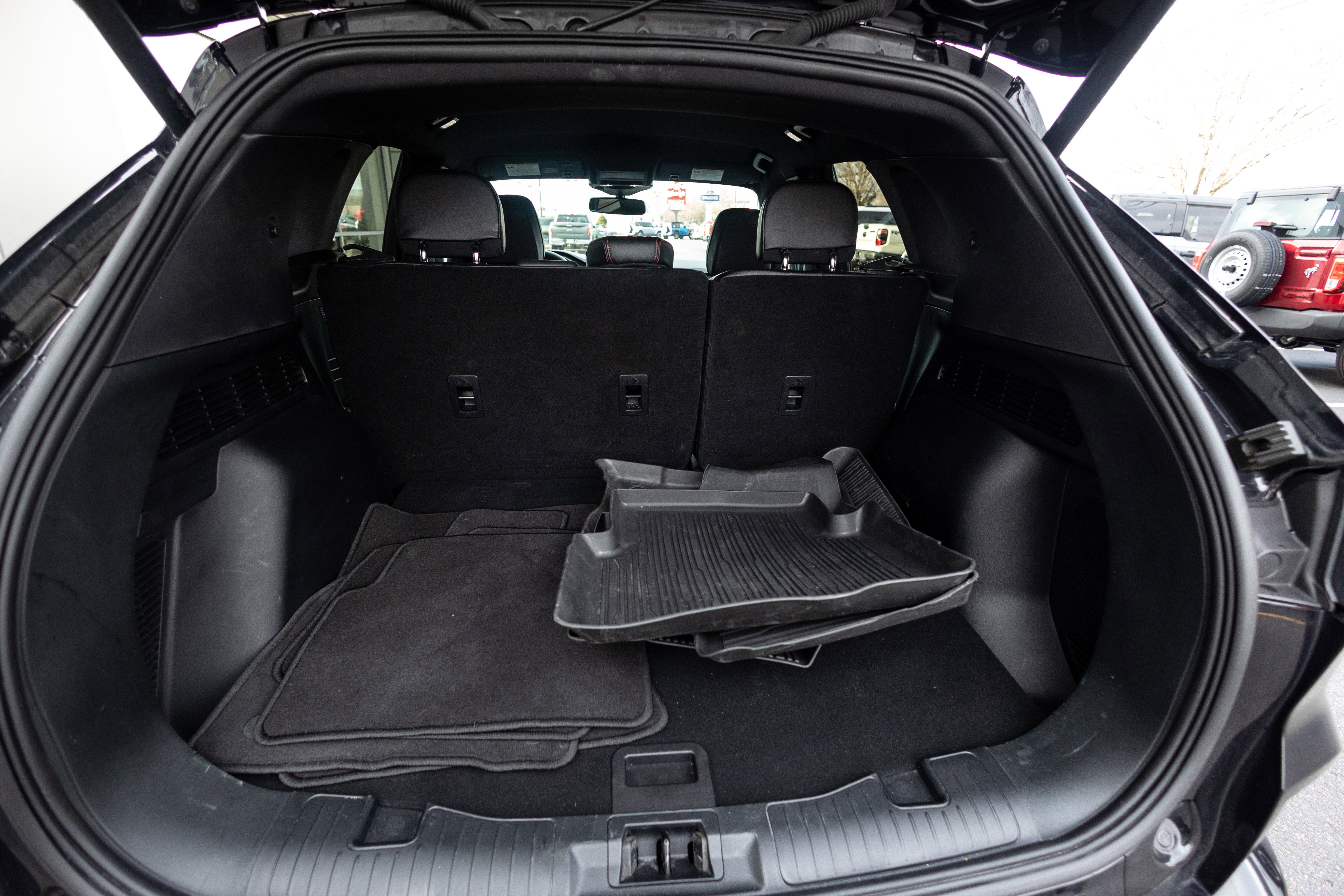 2025 Ford Escape ST-Line Elite