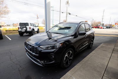 2025 Ford Escape ST-Line Elite