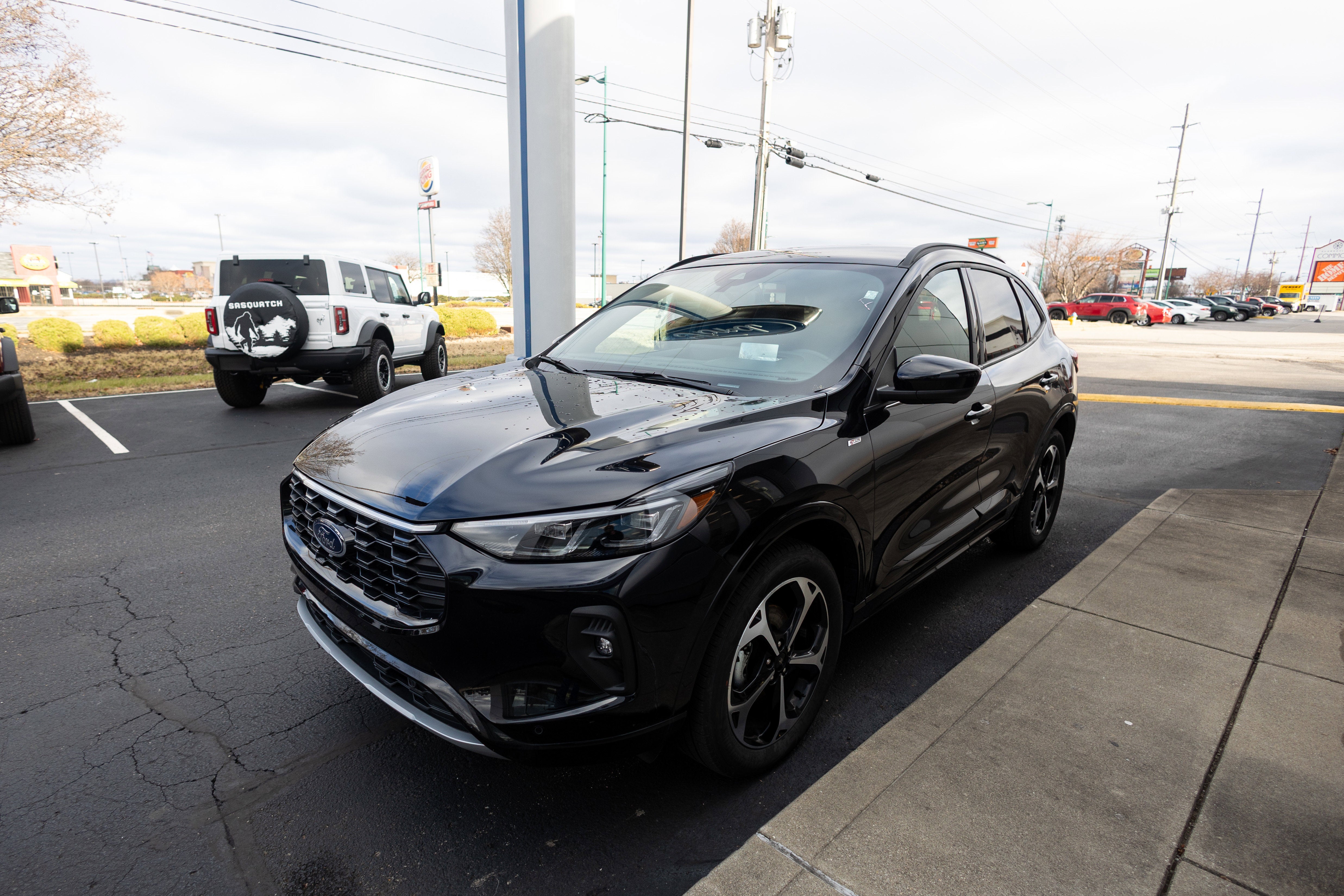 2025 Ford Escape ST-Line Elite