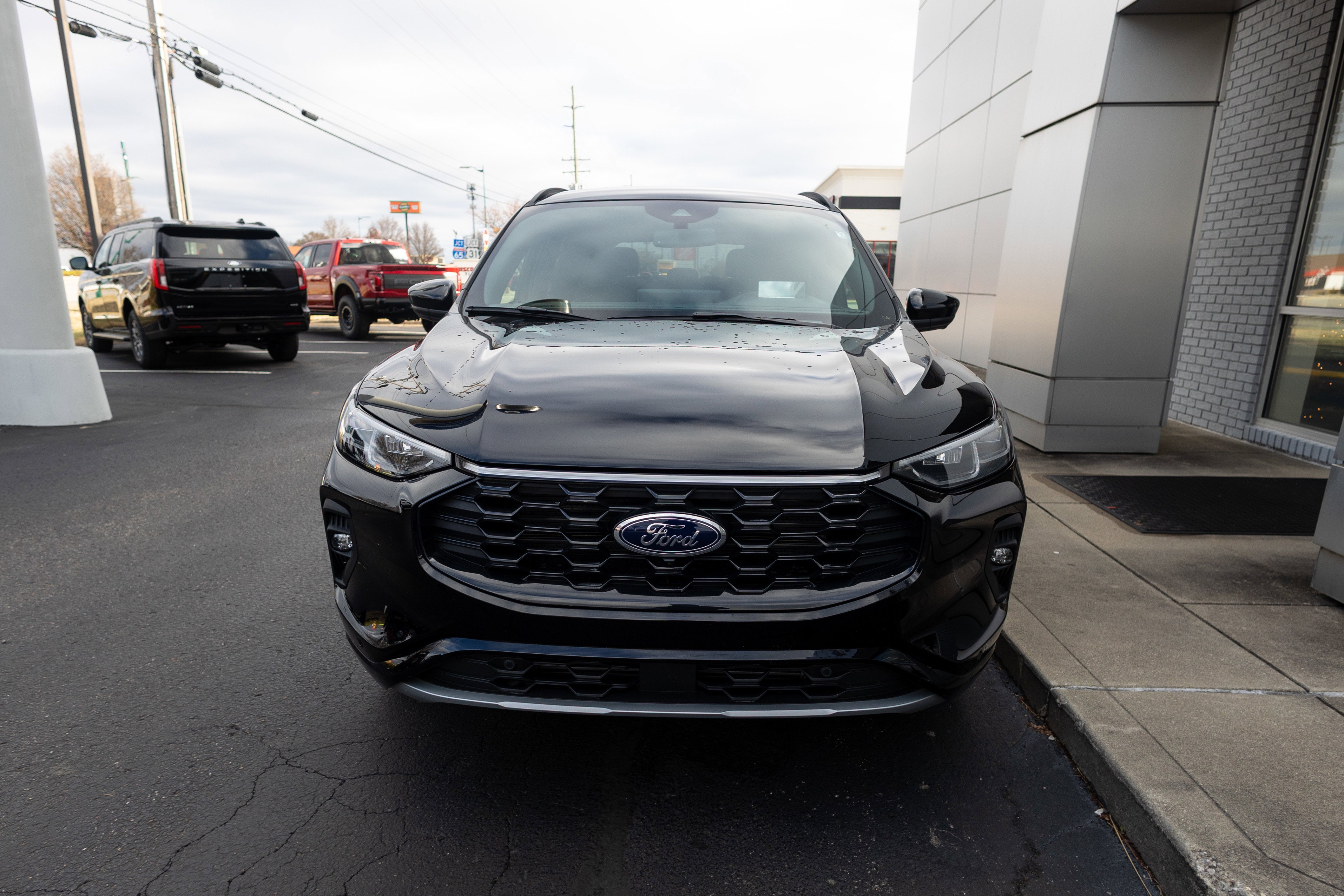 2025 Ford Escape ST-Line Elite