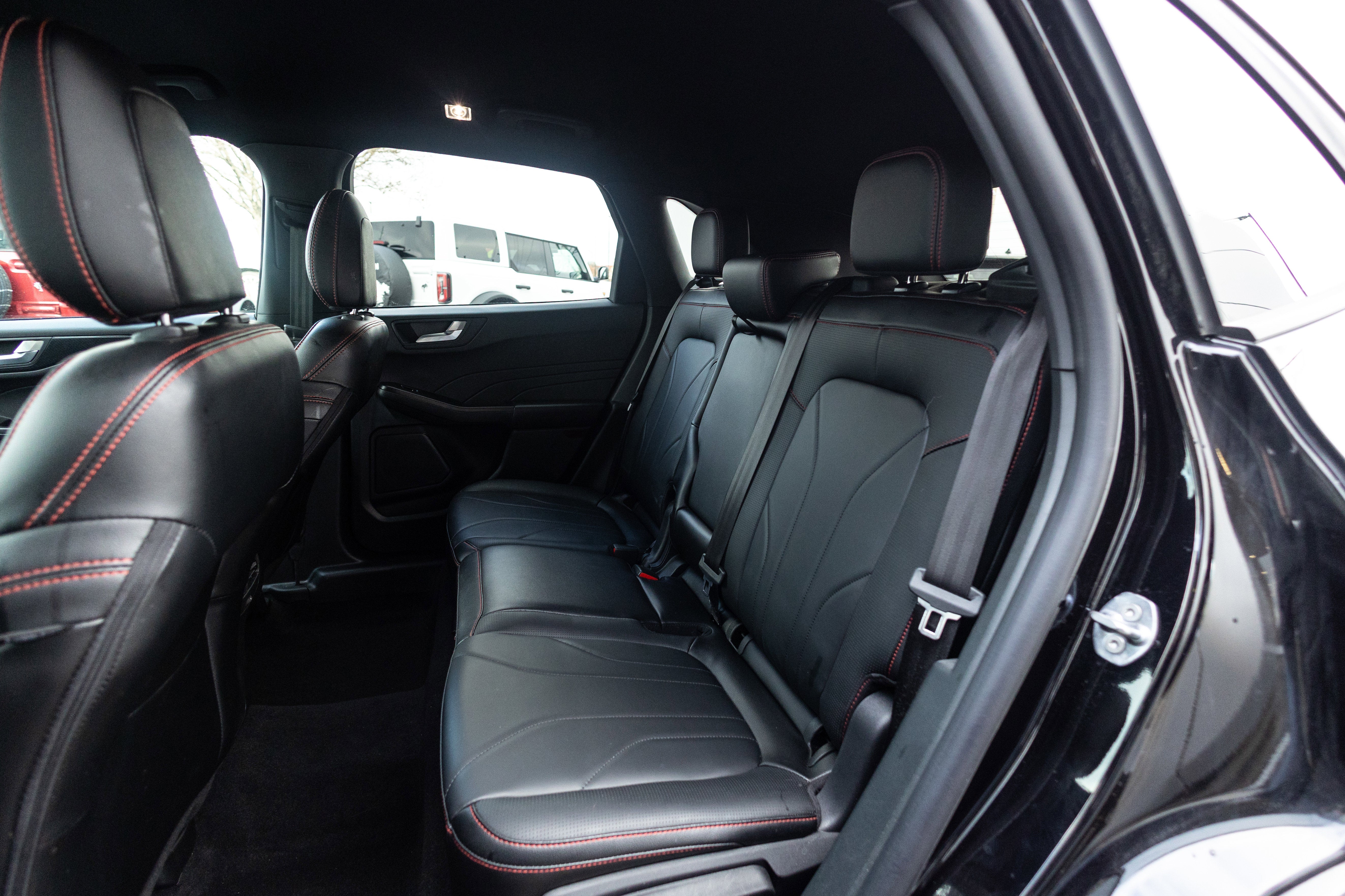 2025 Ford Escape ST-Line Elite