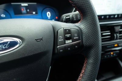 2025 Ford Escape ST-Line Elite