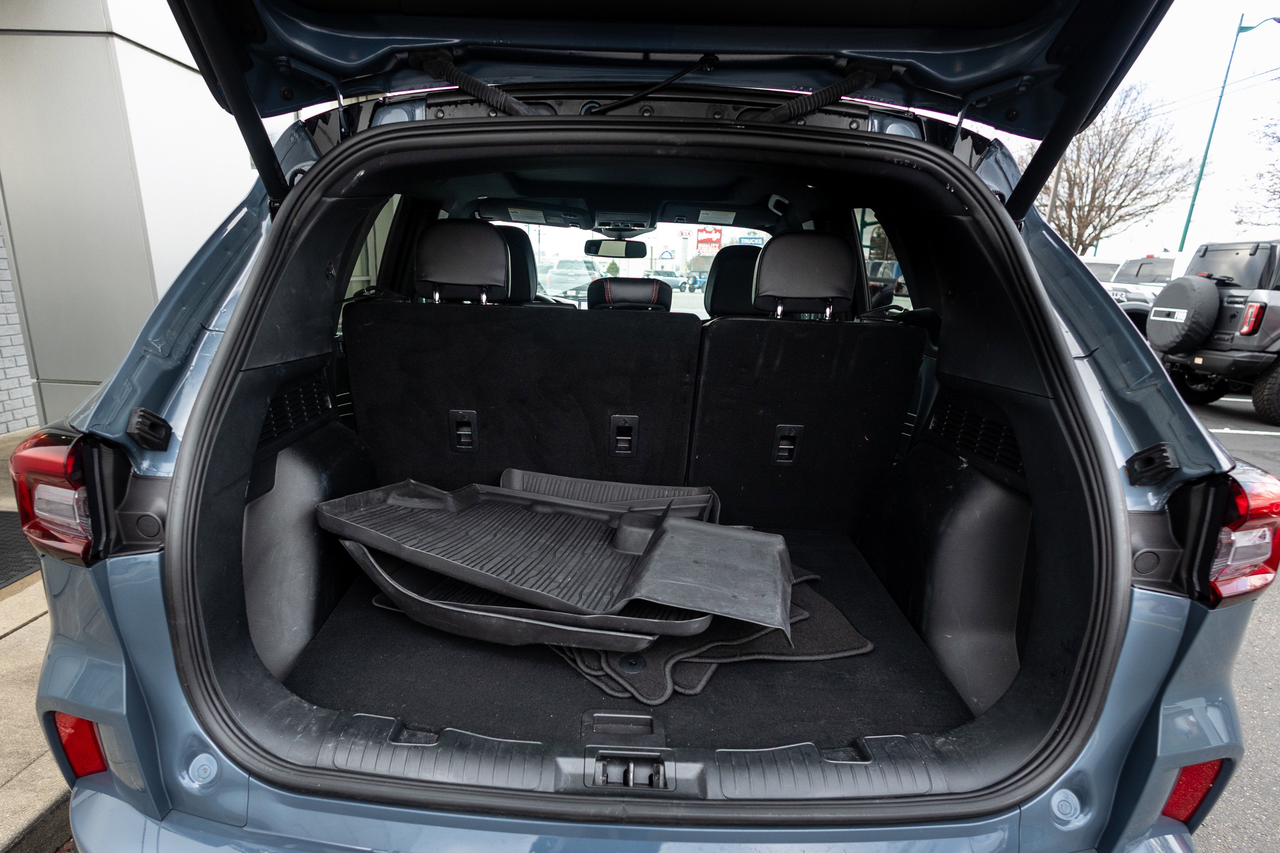 2025 Ford Escape ST-Line Elite