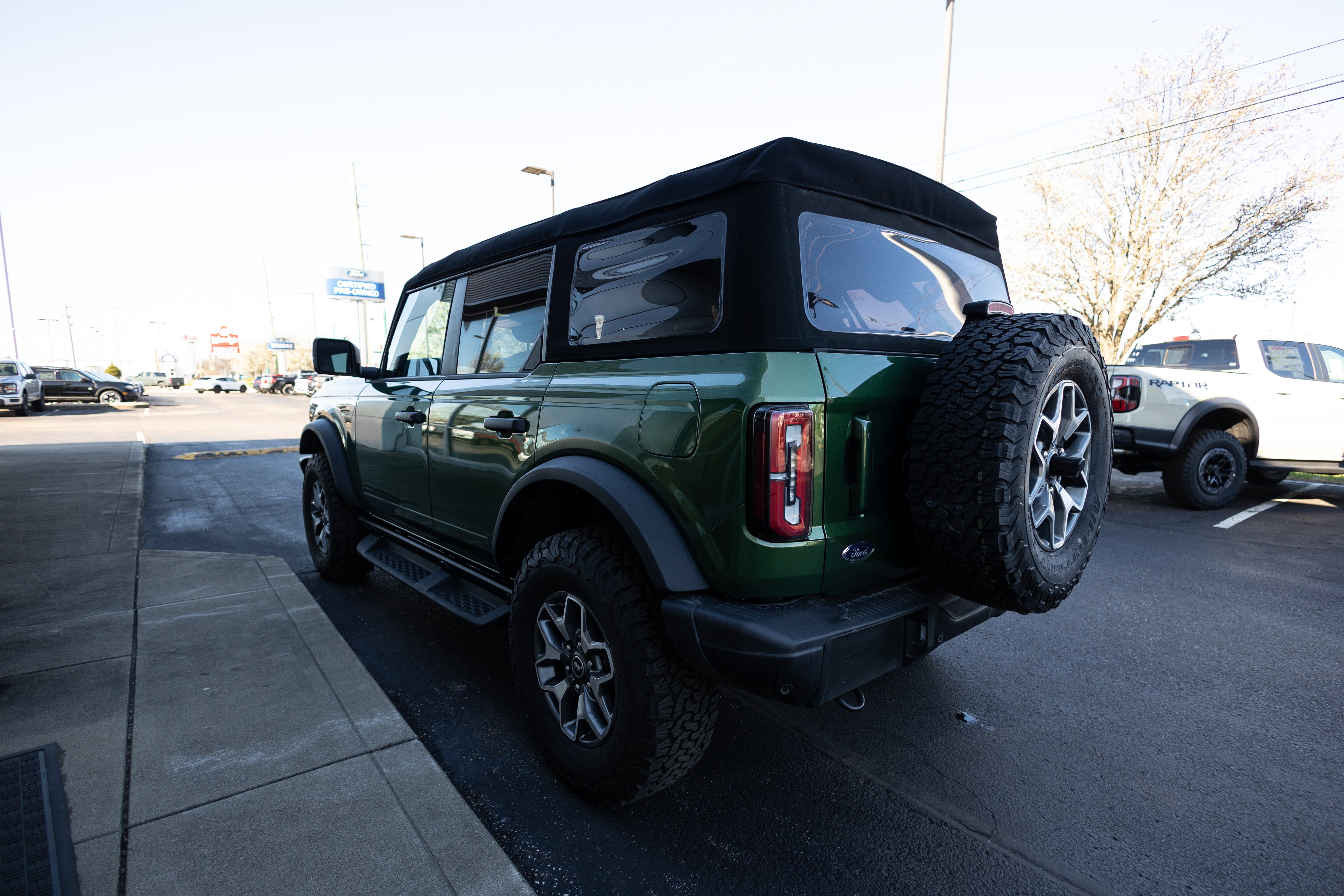 2025 Ford Bronco Badlands