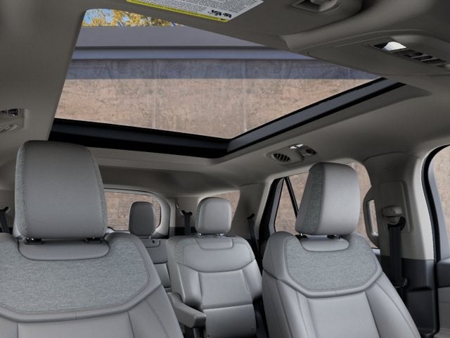 2027 Ford Explorer Active w/200A Pkg
