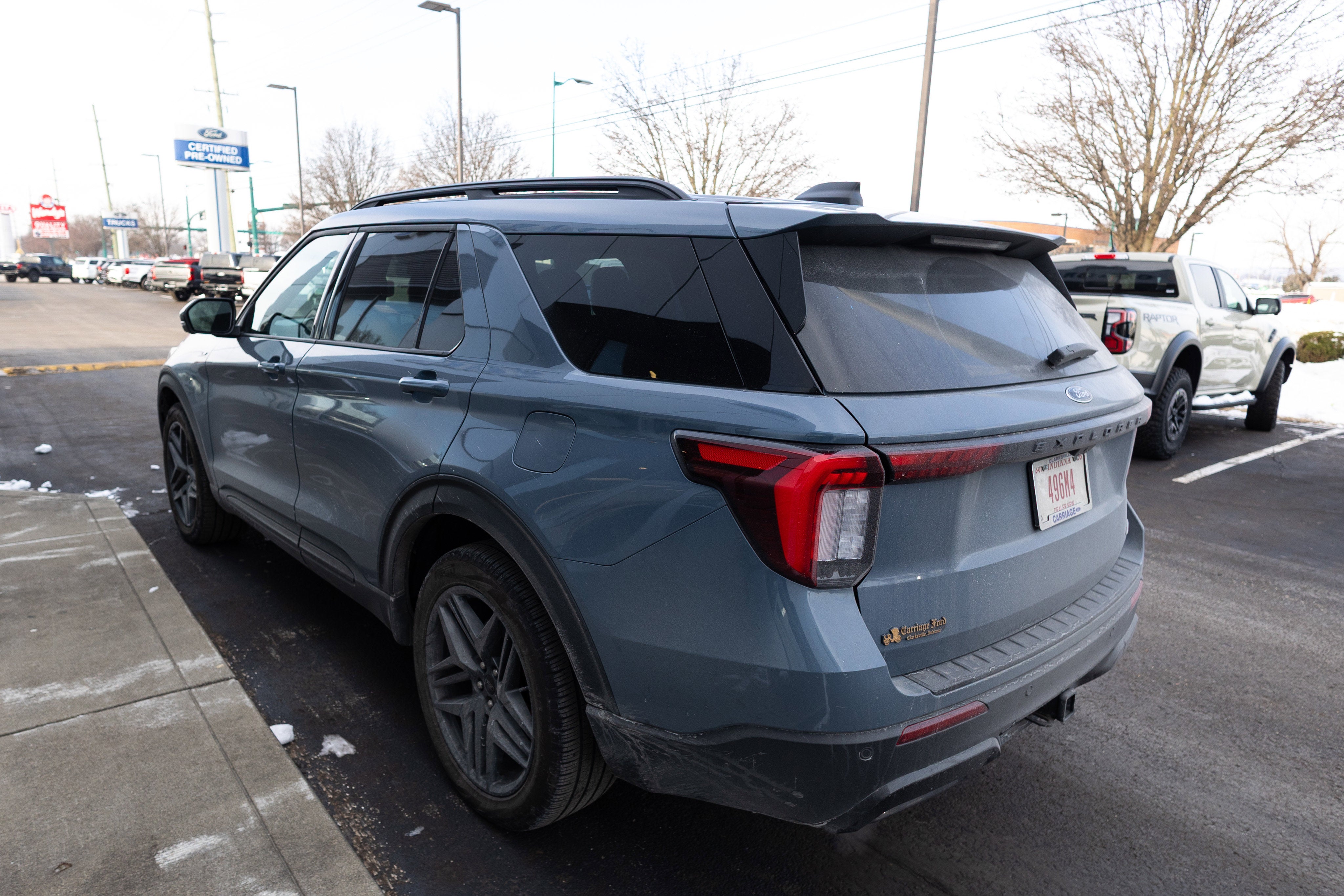 2025 Ford Explorer ST-Line