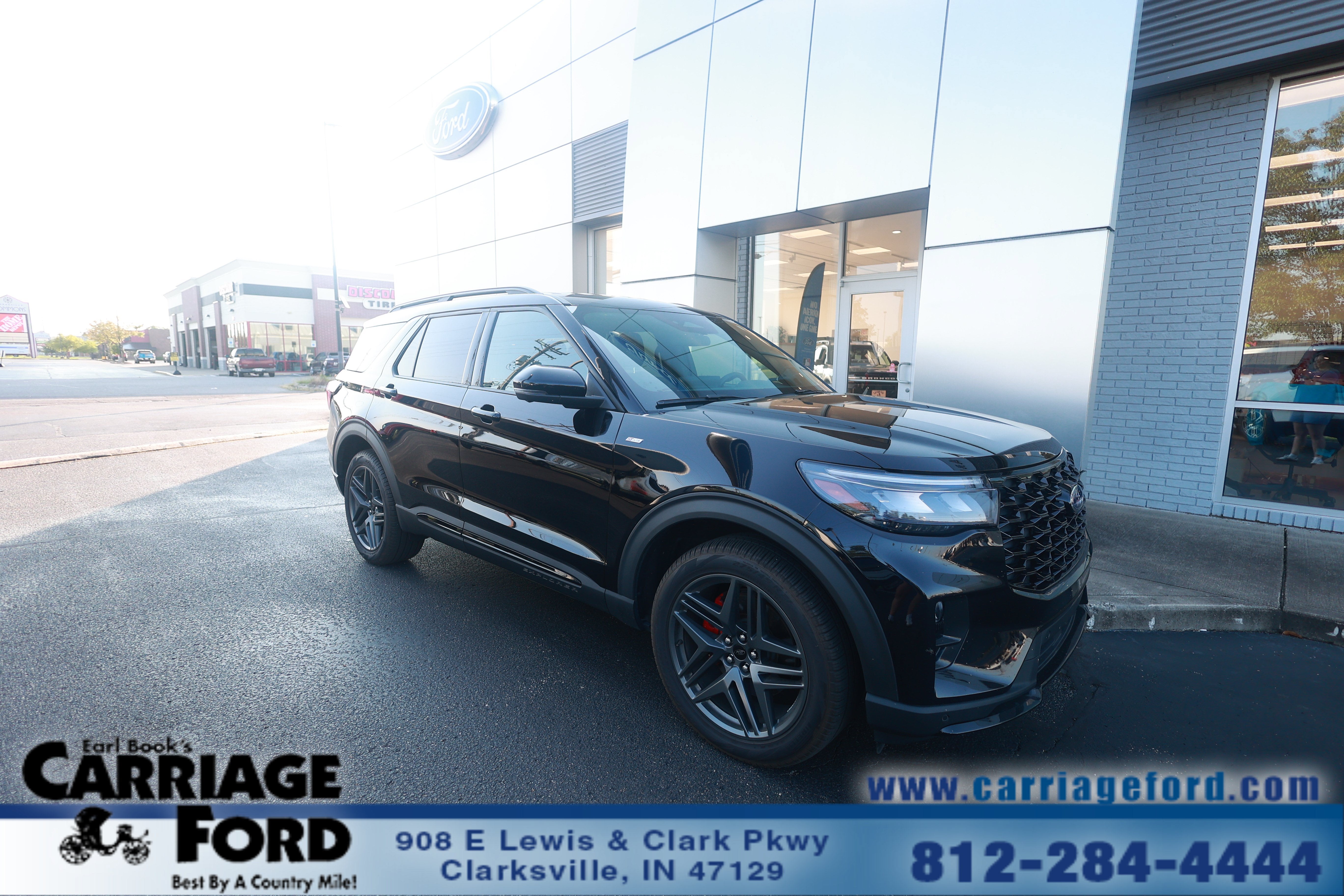 2025 Ford Explorer ST-Line