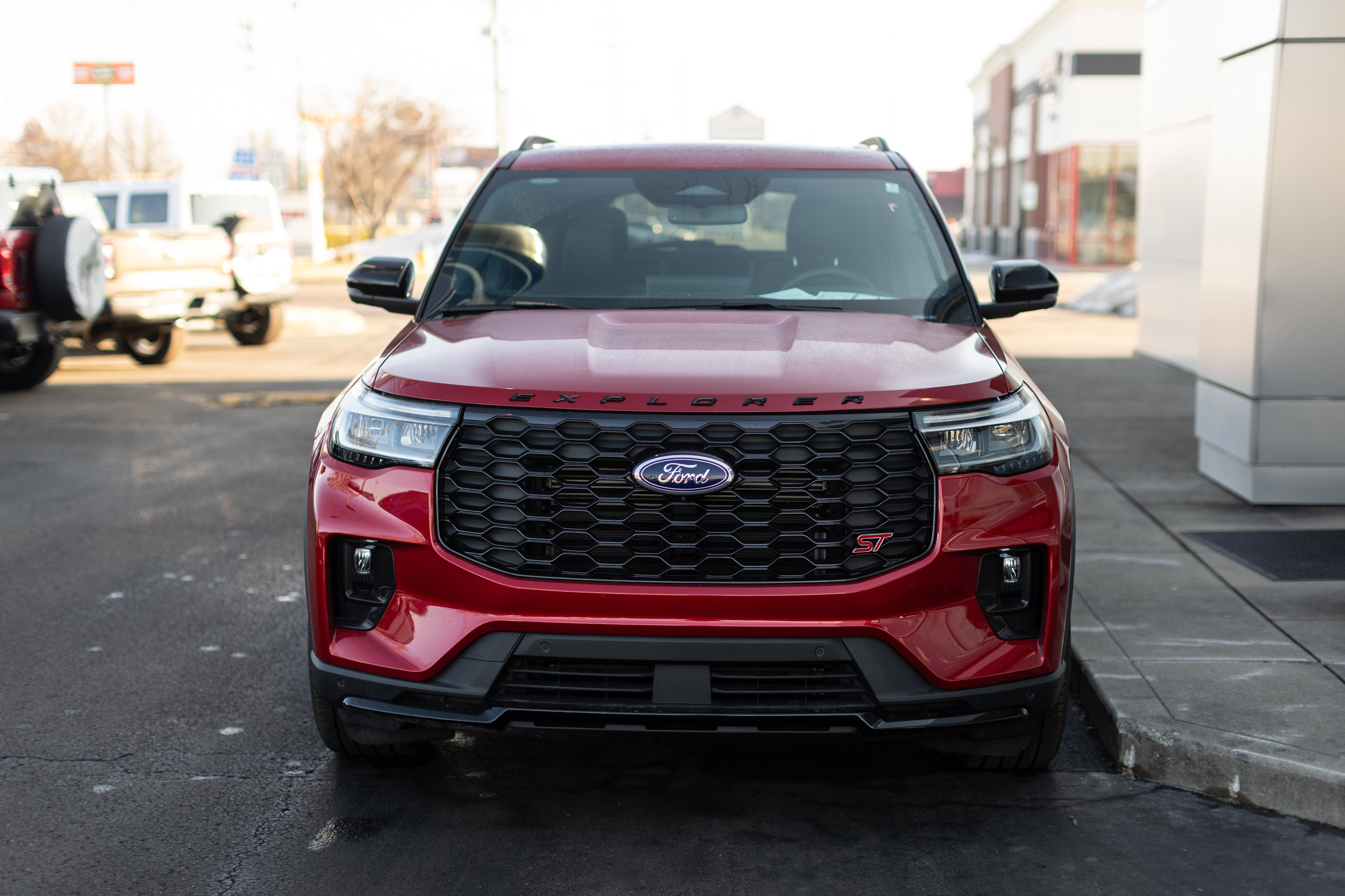 2025 Ford Explorer ST