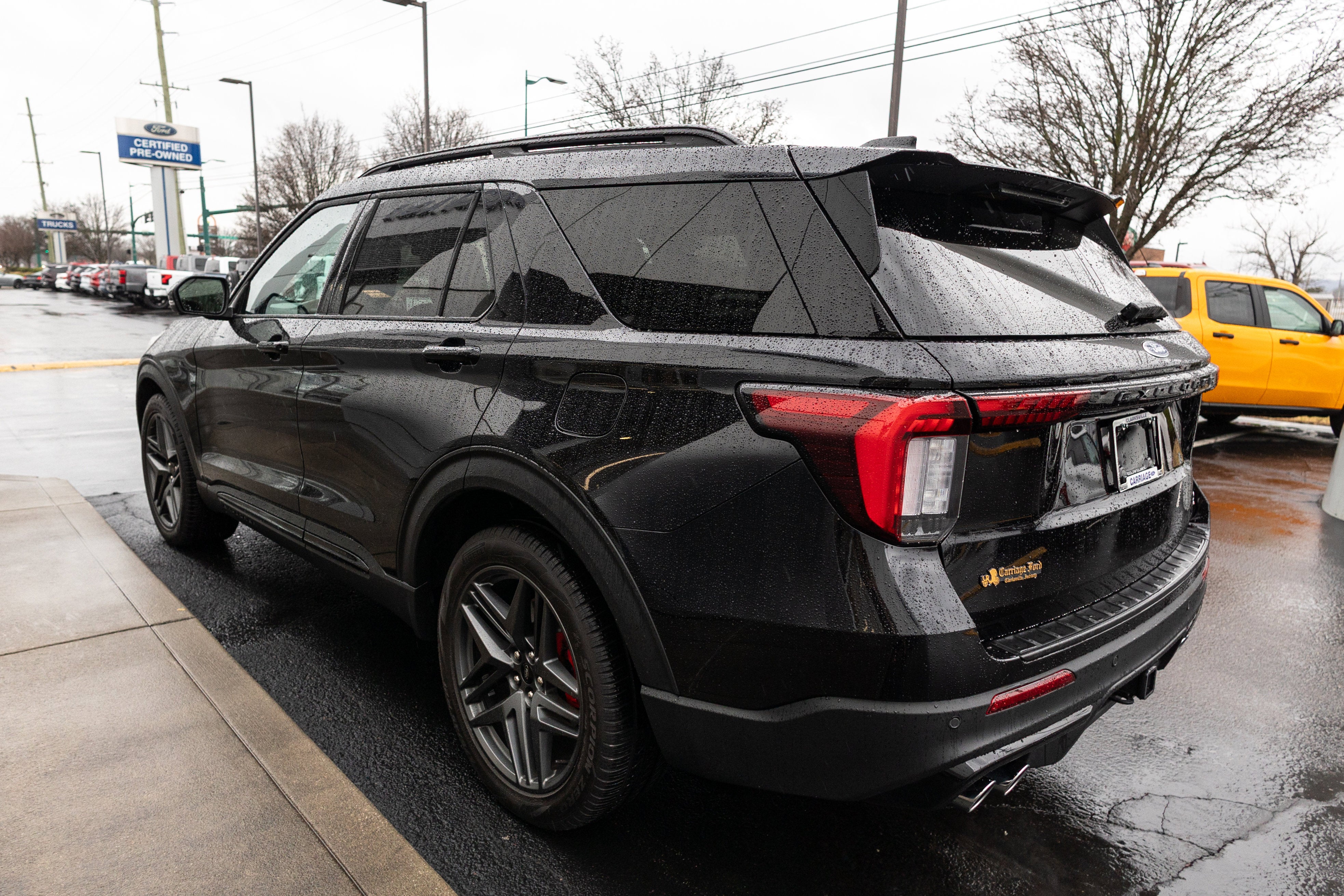 2025 Ford Explorer ST