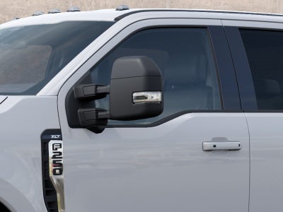 2027 Ford Super Duty F-250 SRW XLT