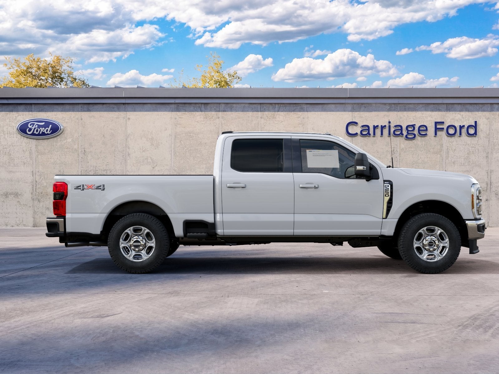 2027 Ford Super Duty F-250 SRW XLT