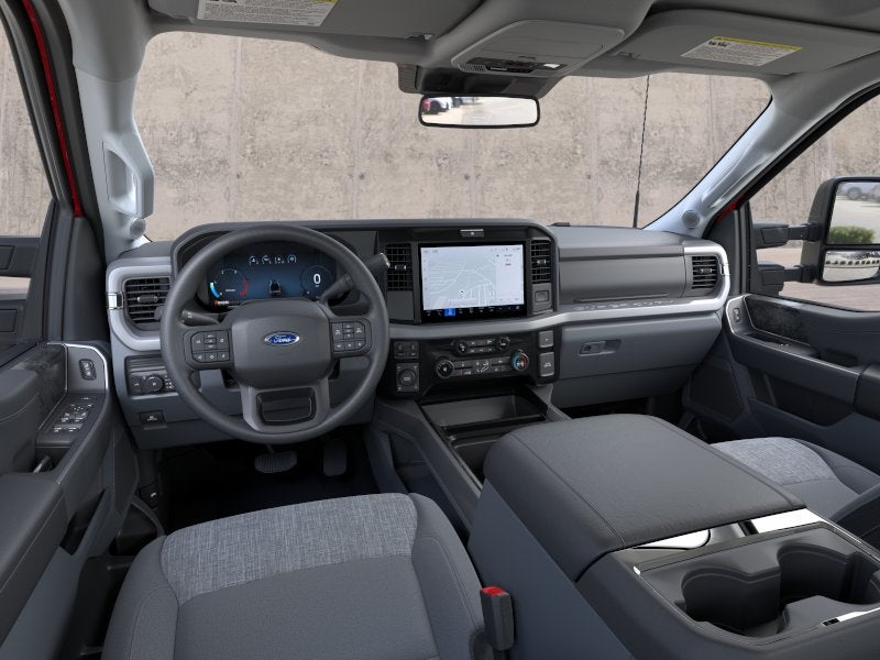 2026 Ford Super Duty F-350 SRW XLT