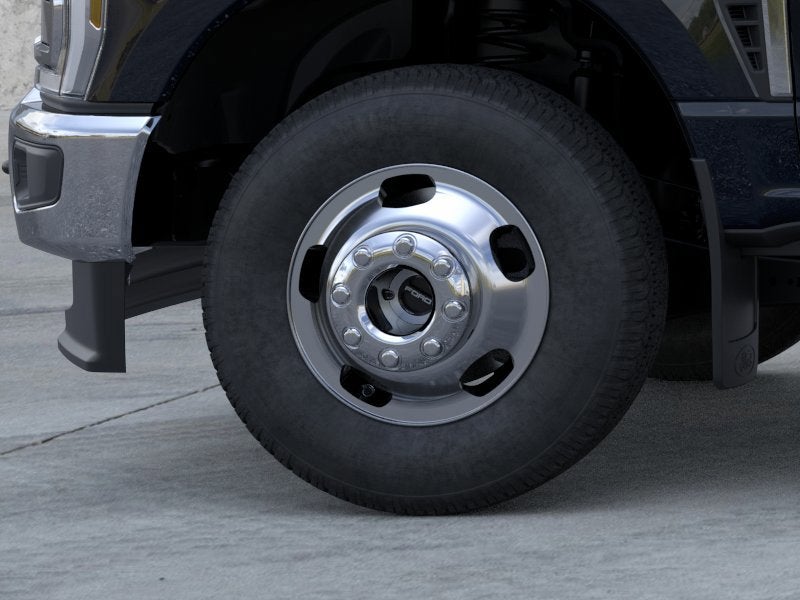 2026 Ford Super Duty F-350 DRW Base