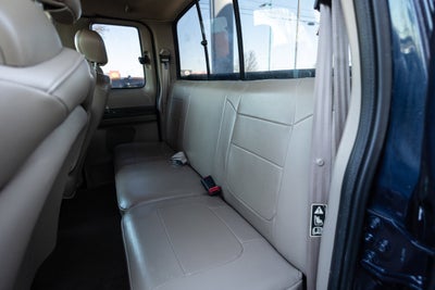 2001 Ford Super Duty F-250 Lariat