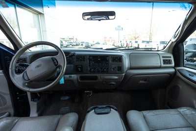 2001 Ford Super Duty F-250 Lariat
