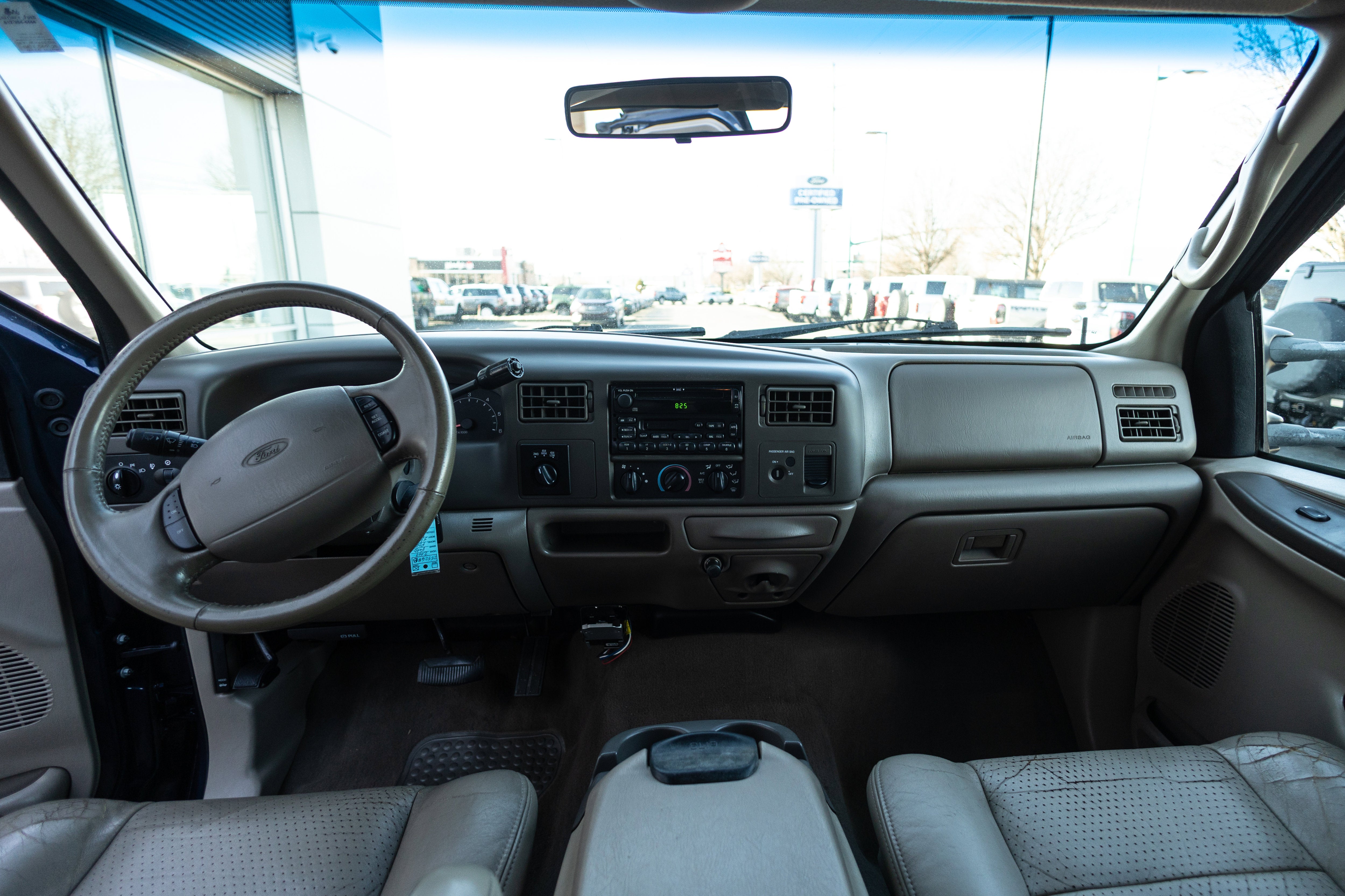 2001 Ford Super Duty F-250 Lariat