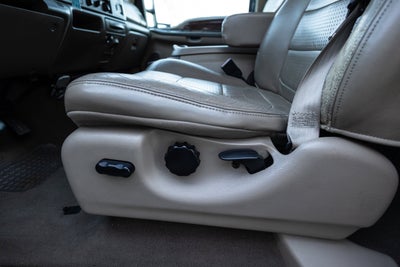 2001 Ford Super Duty F-250 Lariat