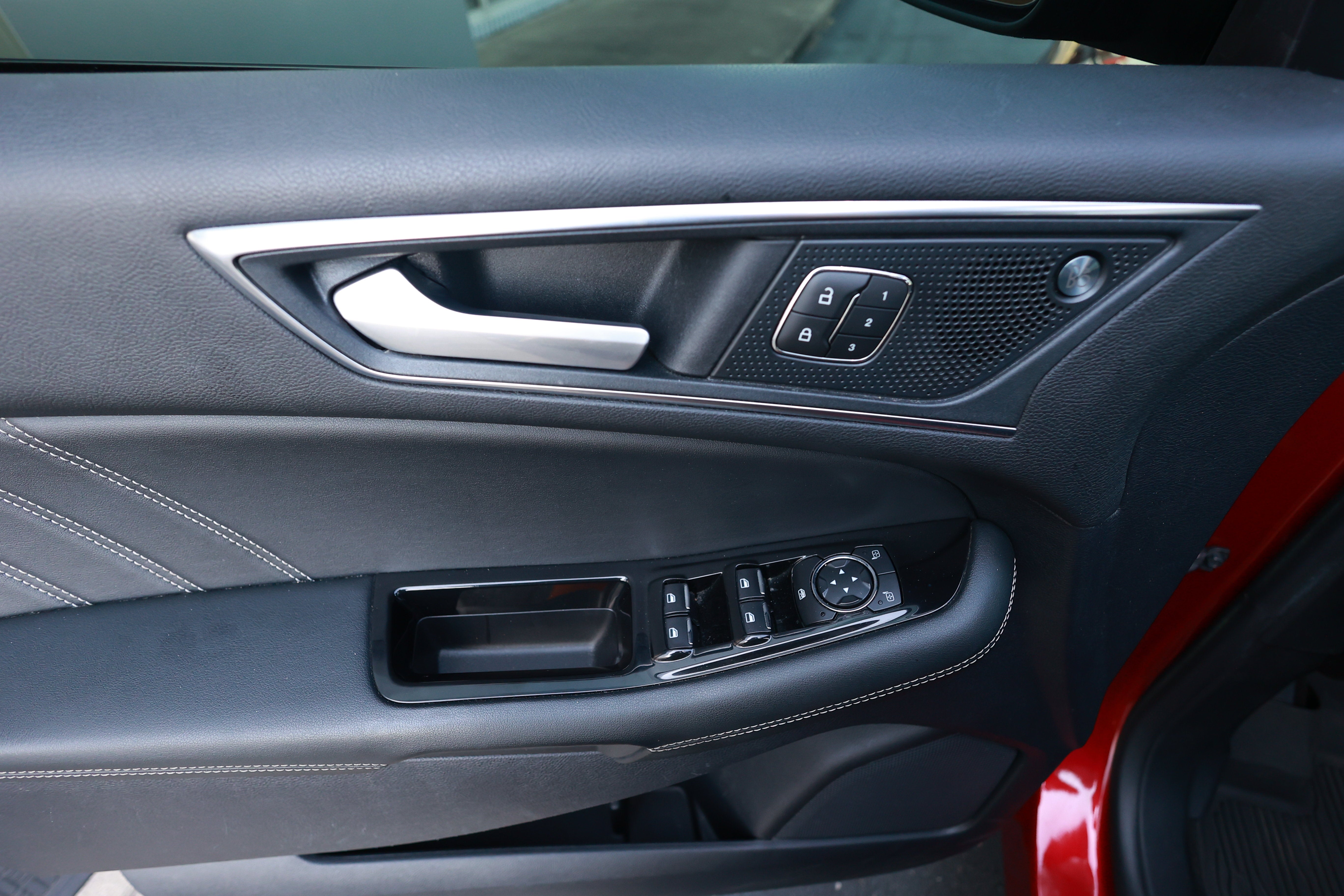 2019 Ford Edge ST