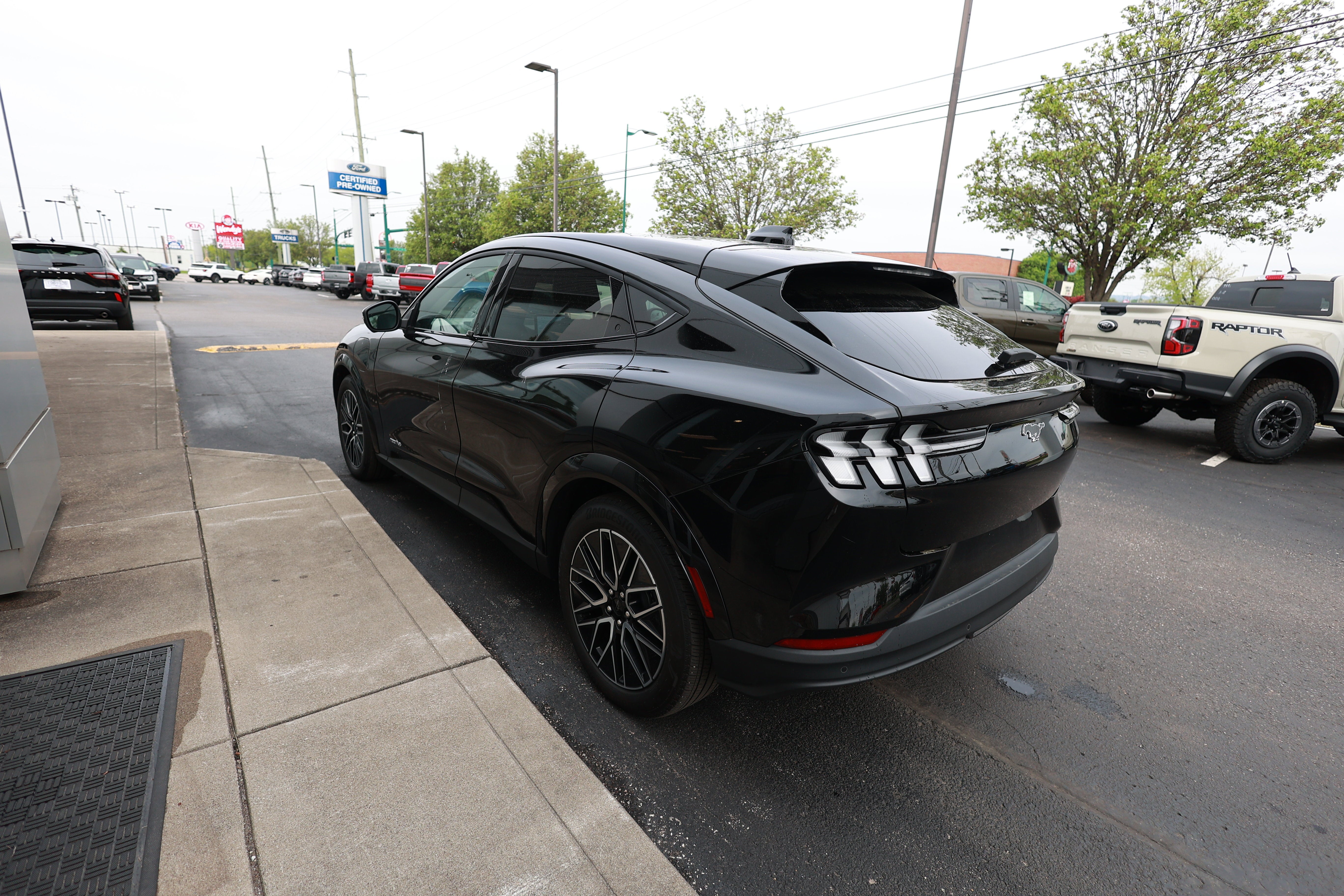 2025 Ford Mustang Mach-E Premium