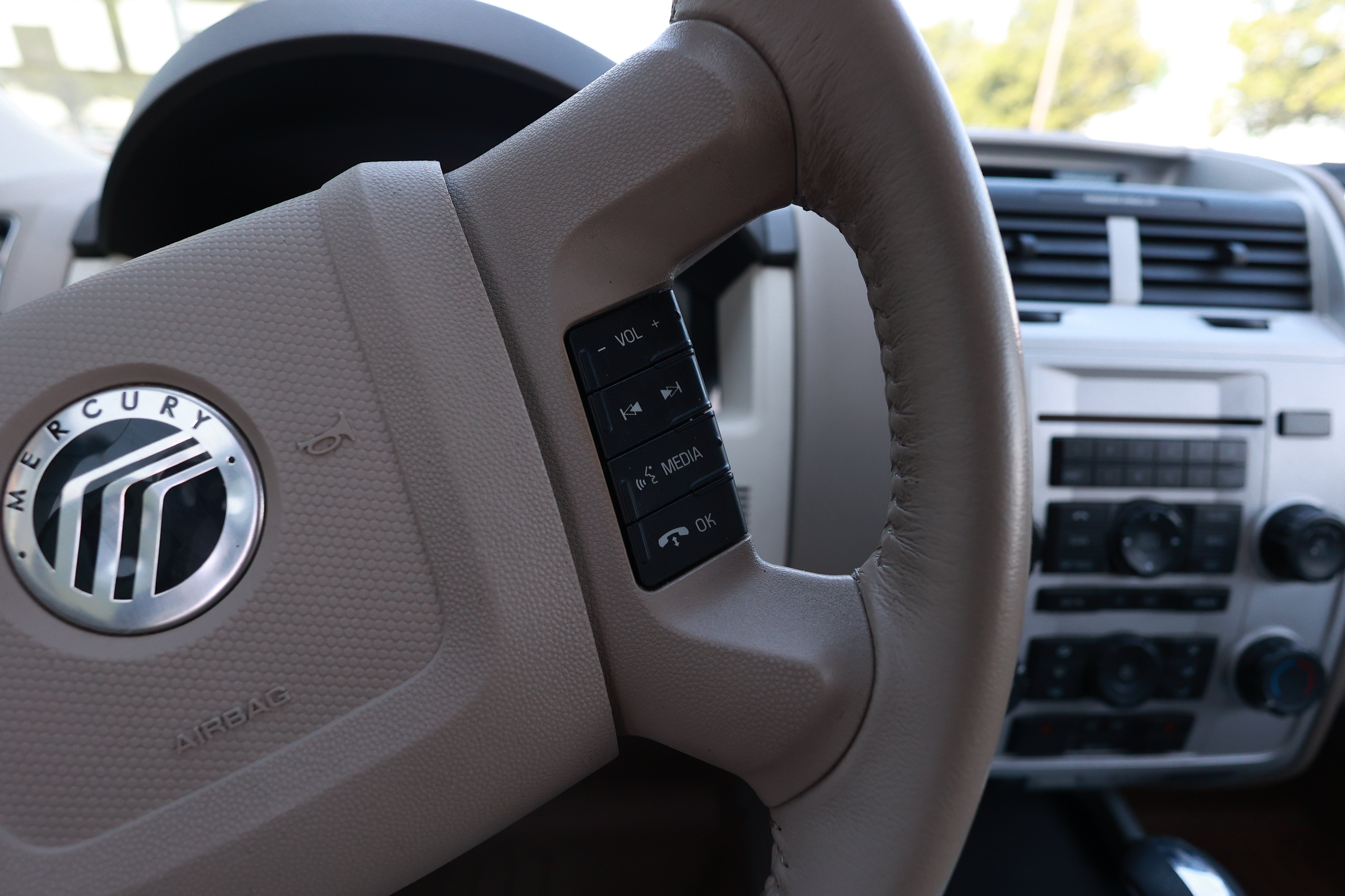 2011 Mercury Mariner Premier