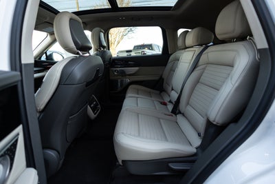 2025 Lincoln Nautilus Reserve