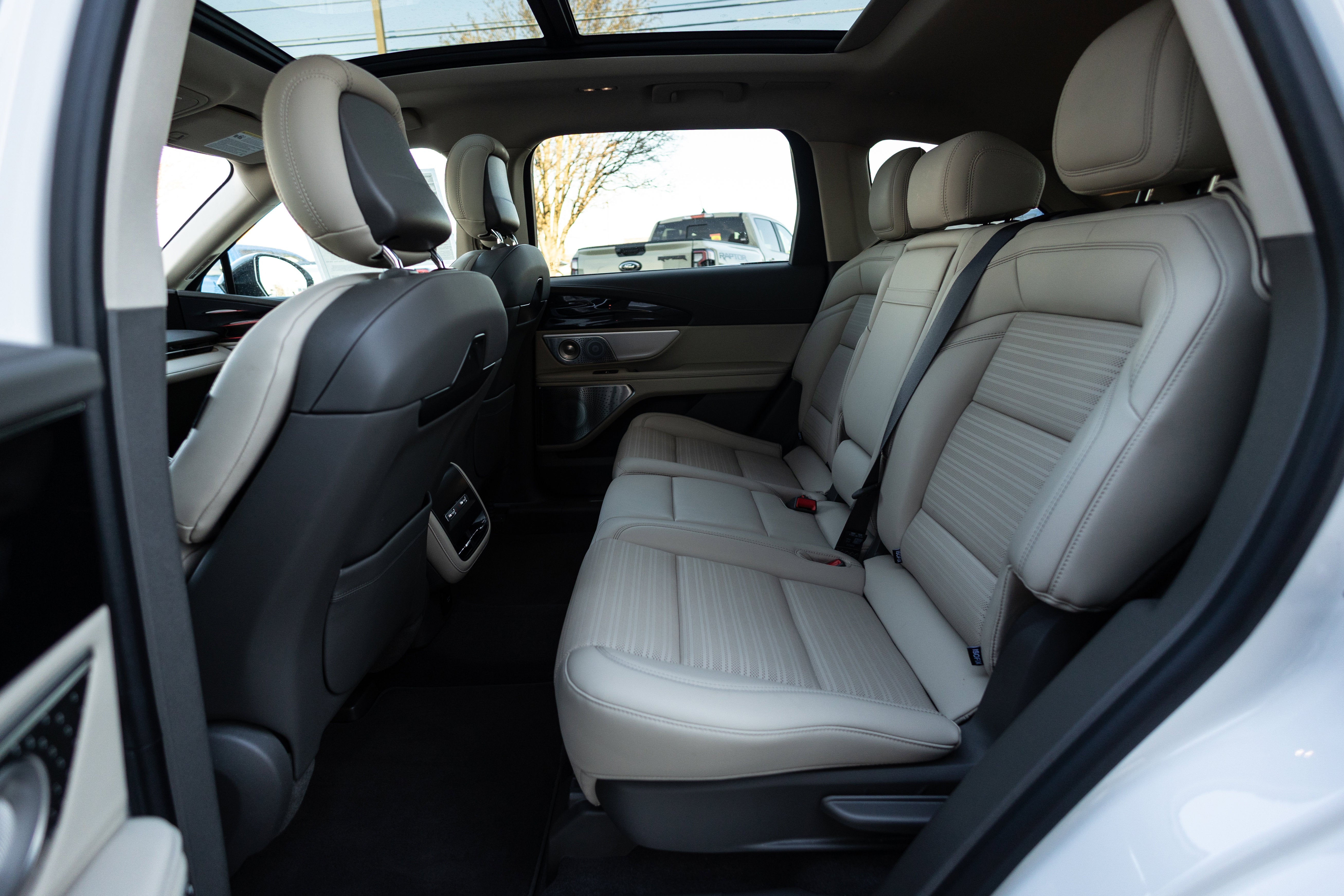 2025 Lincoln Nautilus Reserve