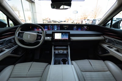 2025 Lincoln Nautilus Reserve