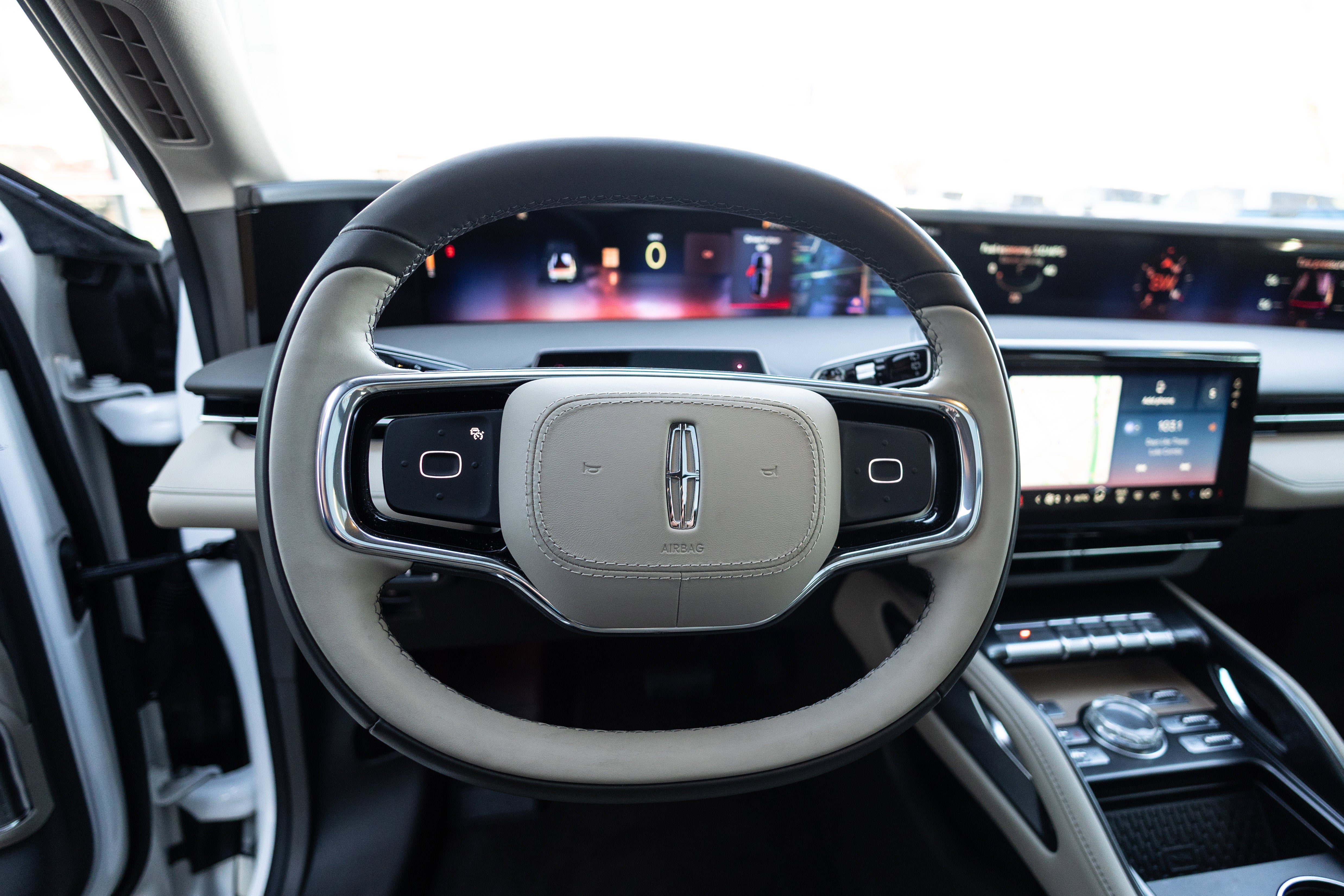 2025 Lincoln Nautilus Reserve