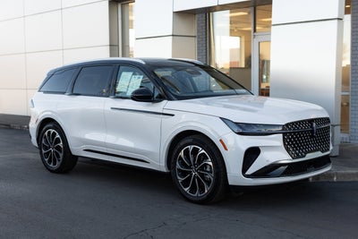 2025 Lincoln Nautilus Reserve